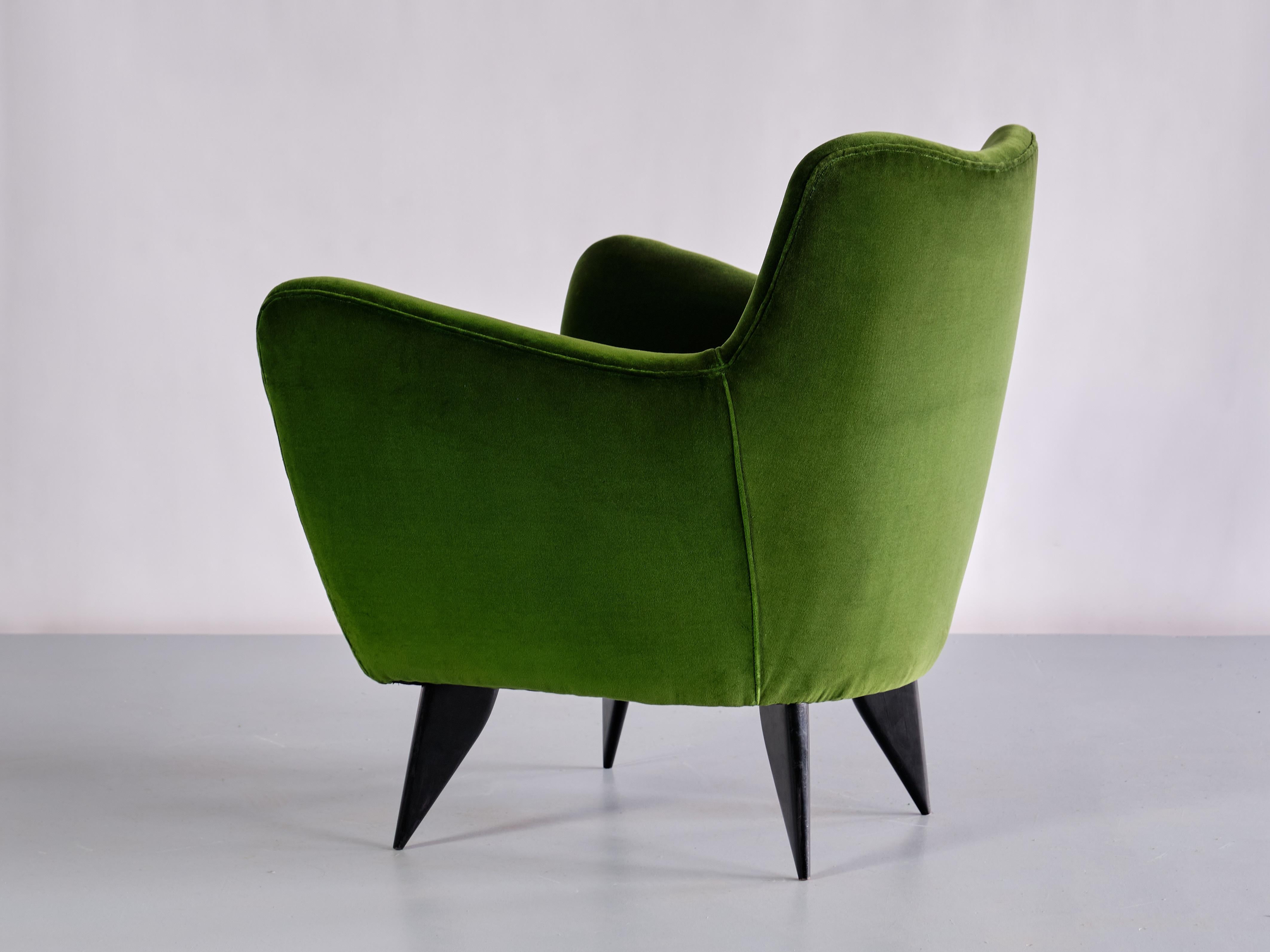 Pair of Giulia Veronesi Perla Armchairs in Green Loro Piana Velvet, Italy, 1950s For Sale 8