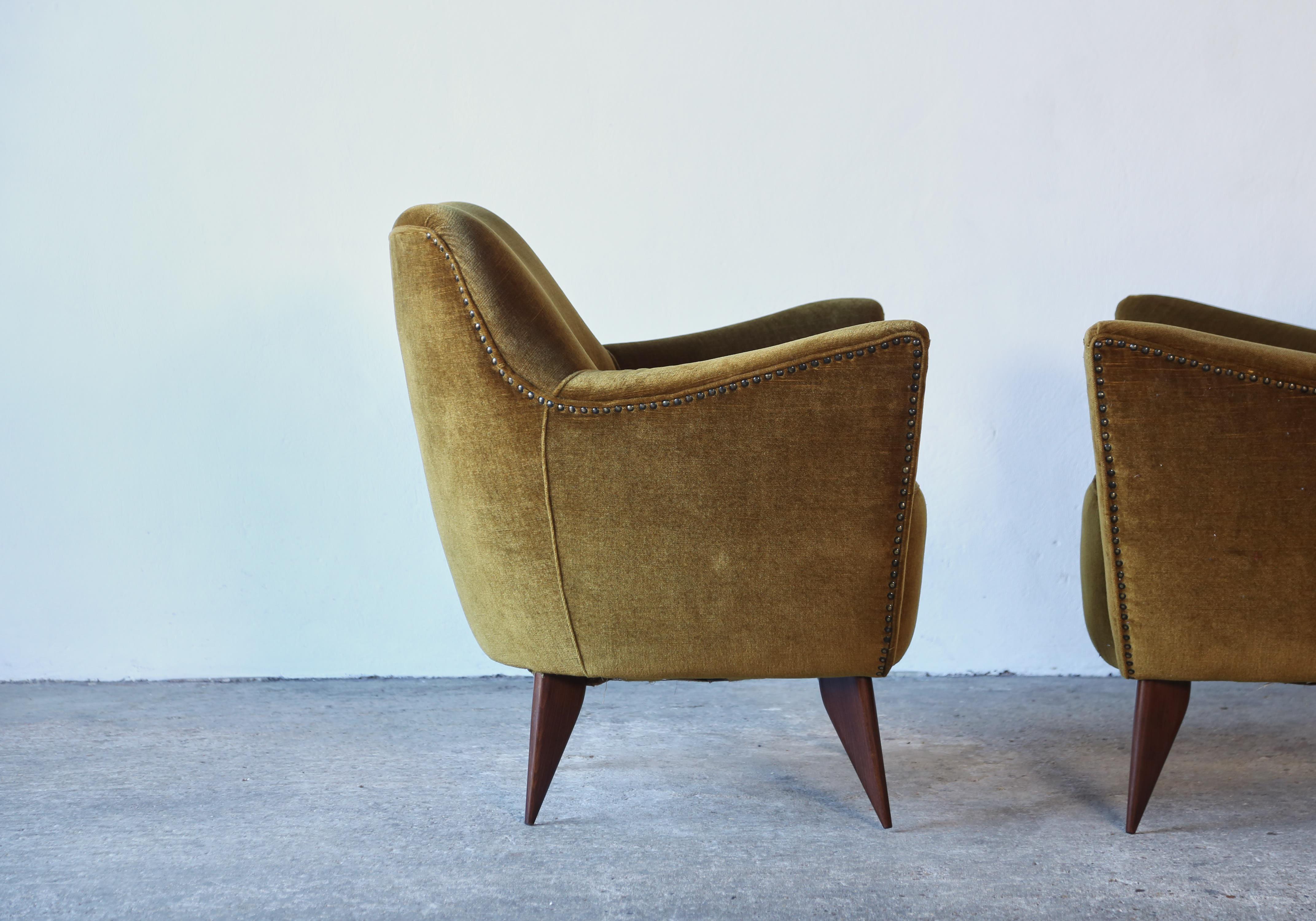 Ein Paar Giulia Veronesi Perla-Stühle, ISA Bergamo, Italien, 1950er Jahre im Angebot 11