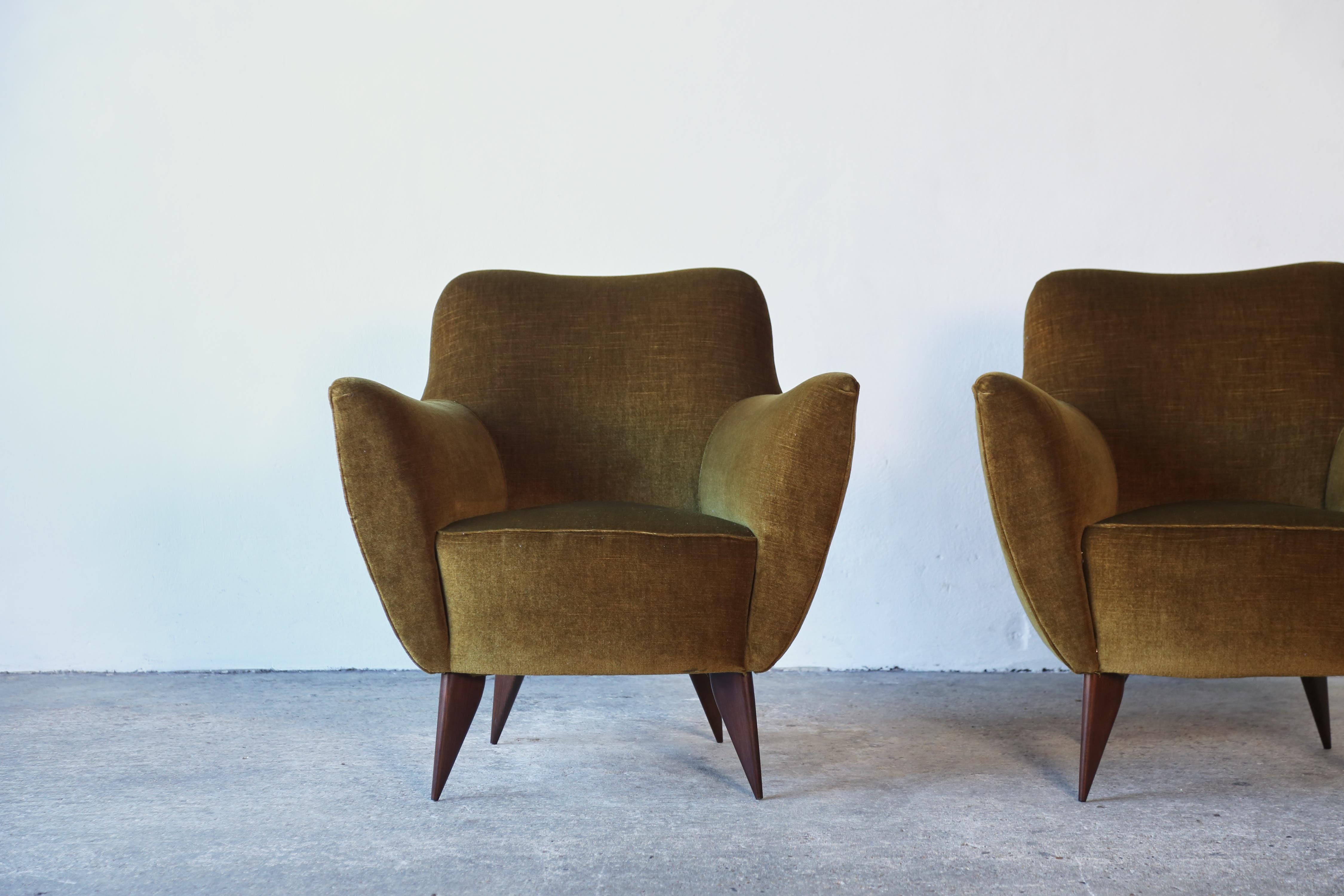 20th Century Pair of Giulia Veronesi Perla Chairs, ISA Bergamo, Italy, 1950s For Sale
