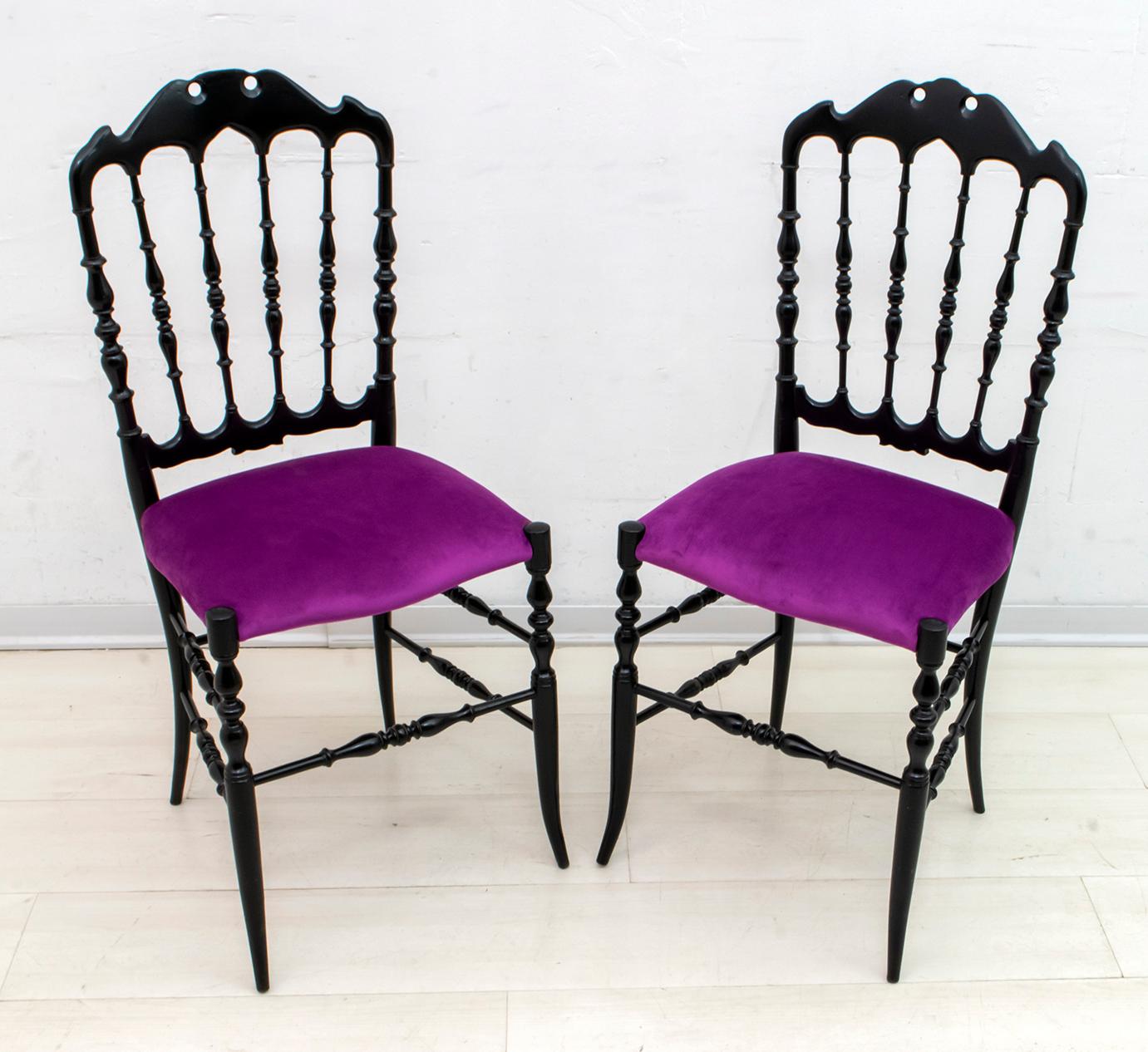 Pair of Giuseppe Gaetano Descalzi Midcentury Italian Chiavari Chairs, 1950s In Good Condition For Sale In Puglia, Puglia