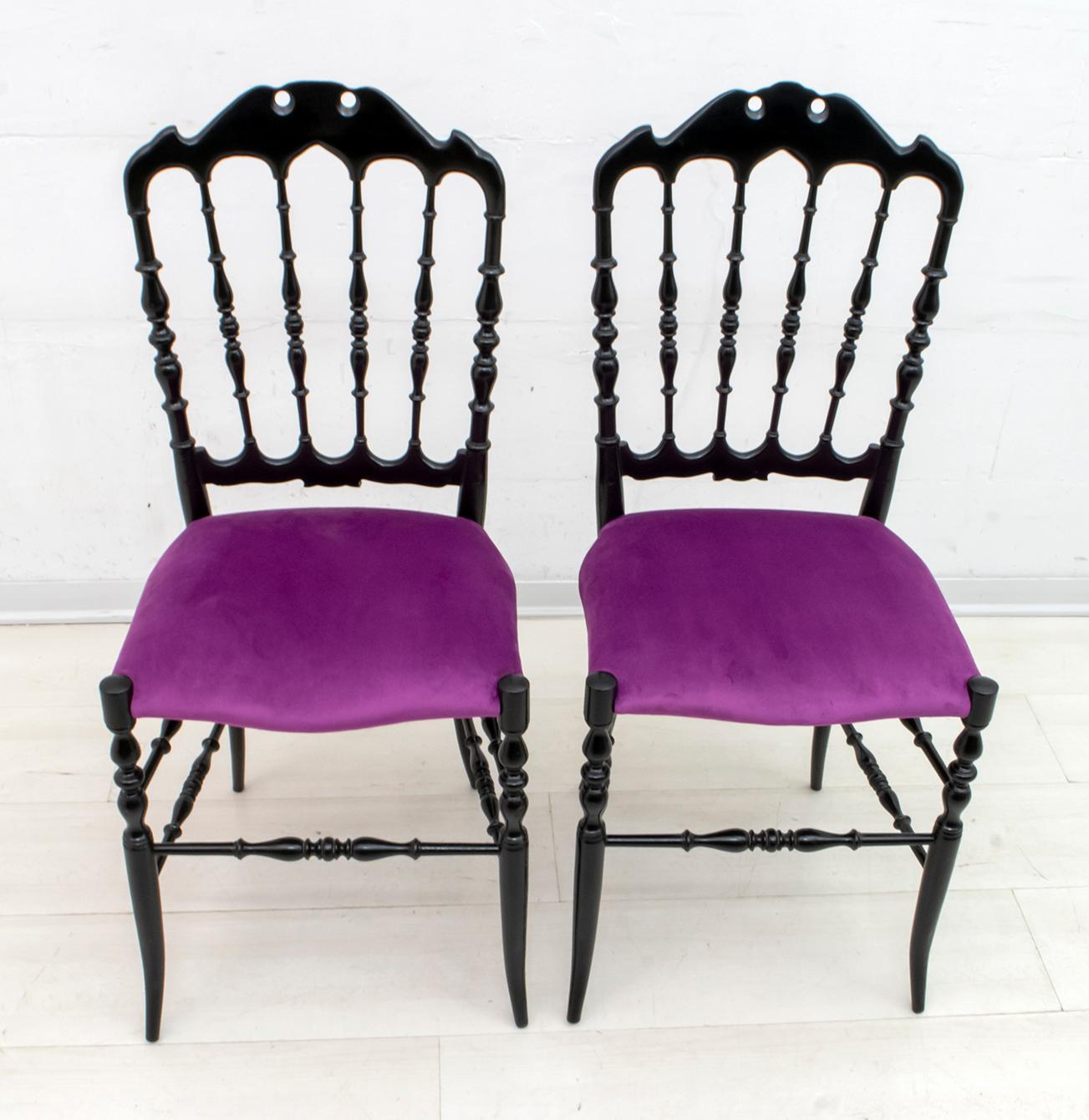 Velvet Pair of Giuseppe Gaetano Descalzi Midcentury Italian Chiavari Chairs, 1950s For Sale