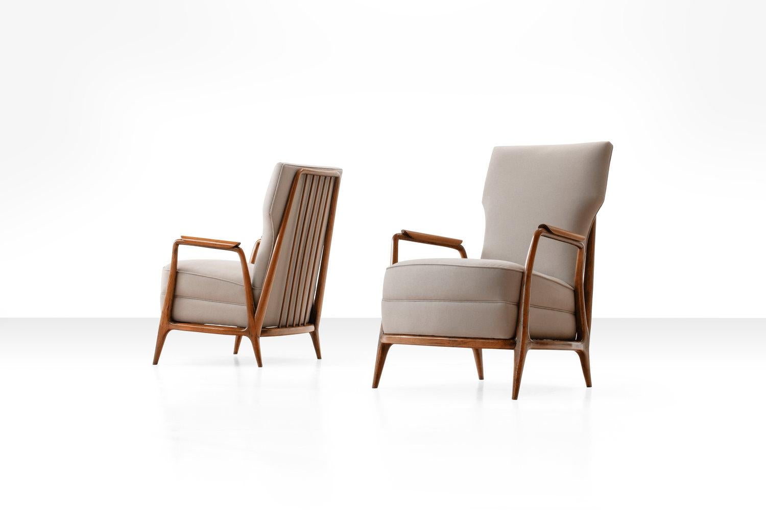 Mid-Century Modern Pair of Giuseppe Scapinelli High Back Chairs in Caviuna Wood, Brazil, 1950s
