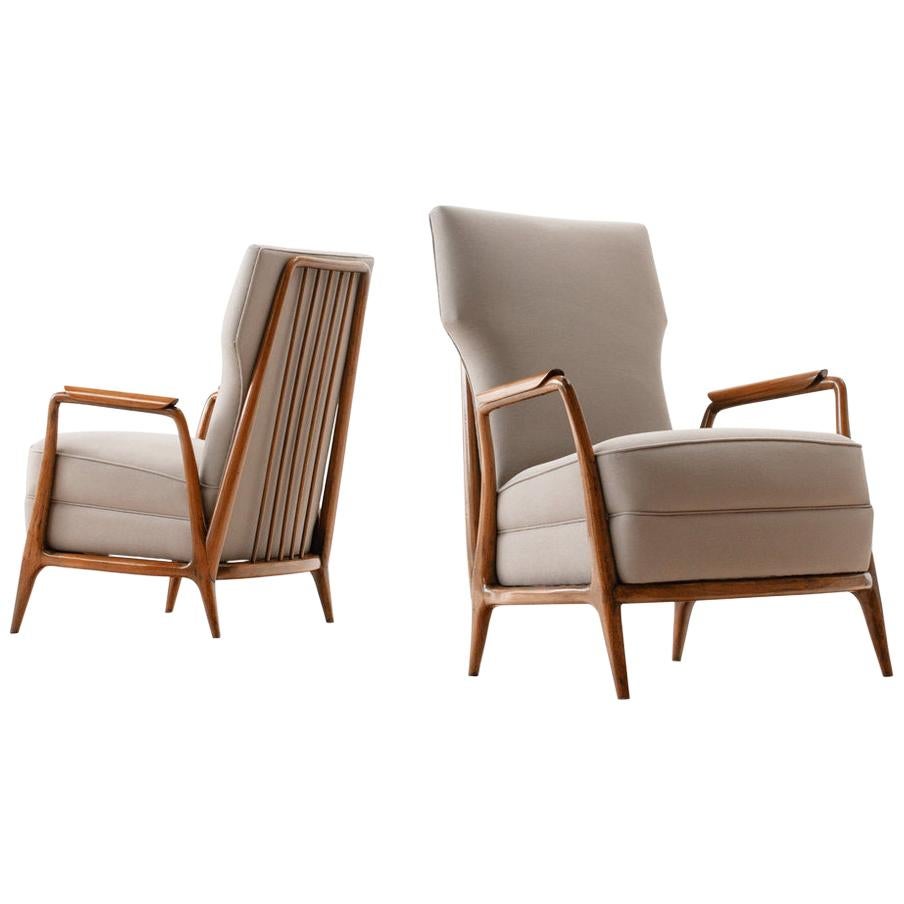 Pair of Giuseppe Scapinelli High Back Chairs in Caviuna Wood, Brazil, 1950s