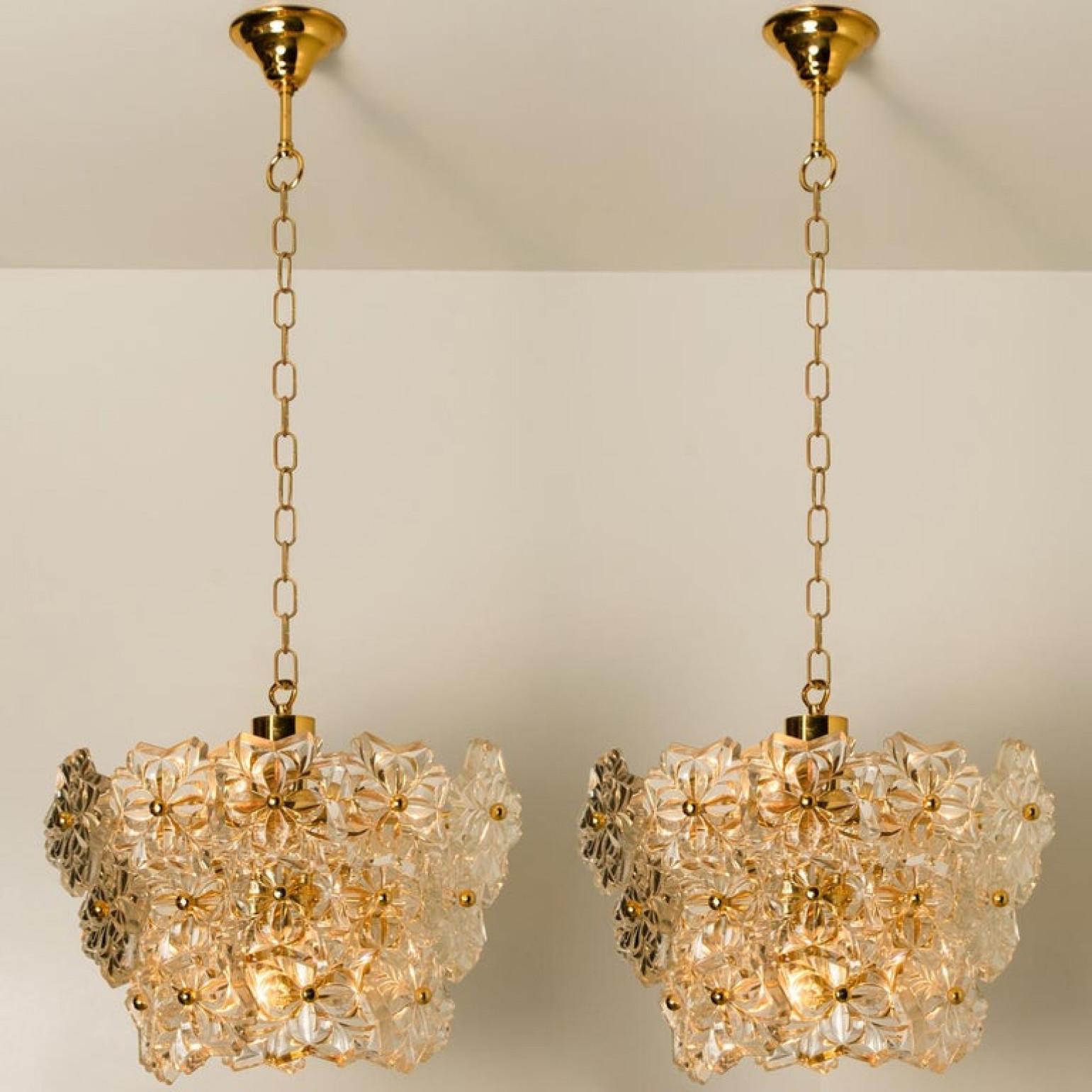 Mid-Century Modern Pair of Glass and Brass Floral Three Tiers Light Fixture from Hillebrand, 1970s For Sale
