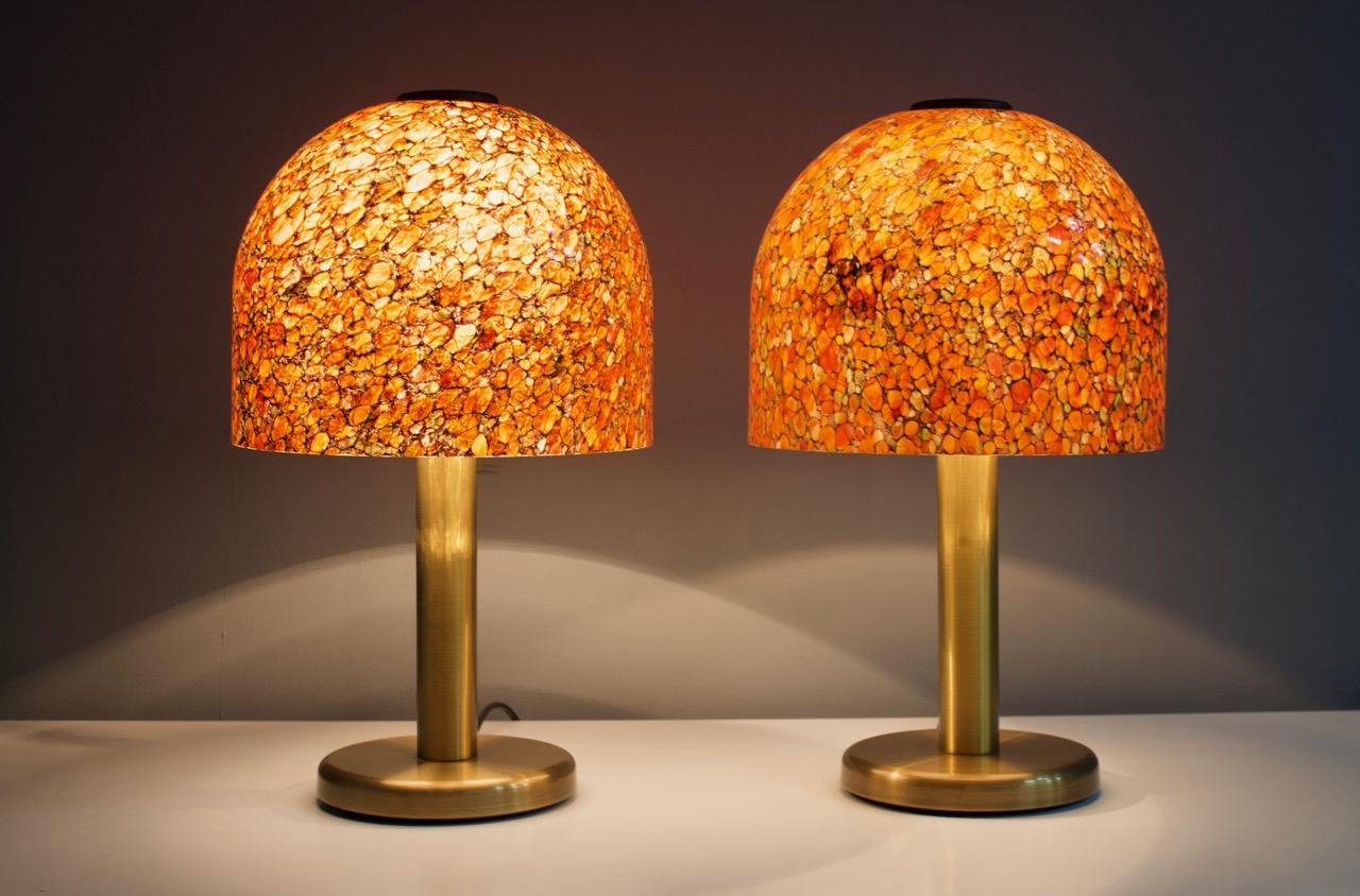 Nice pair of glass and brass table lamps by Peil & Putzler Germany.

Excellent Condition.