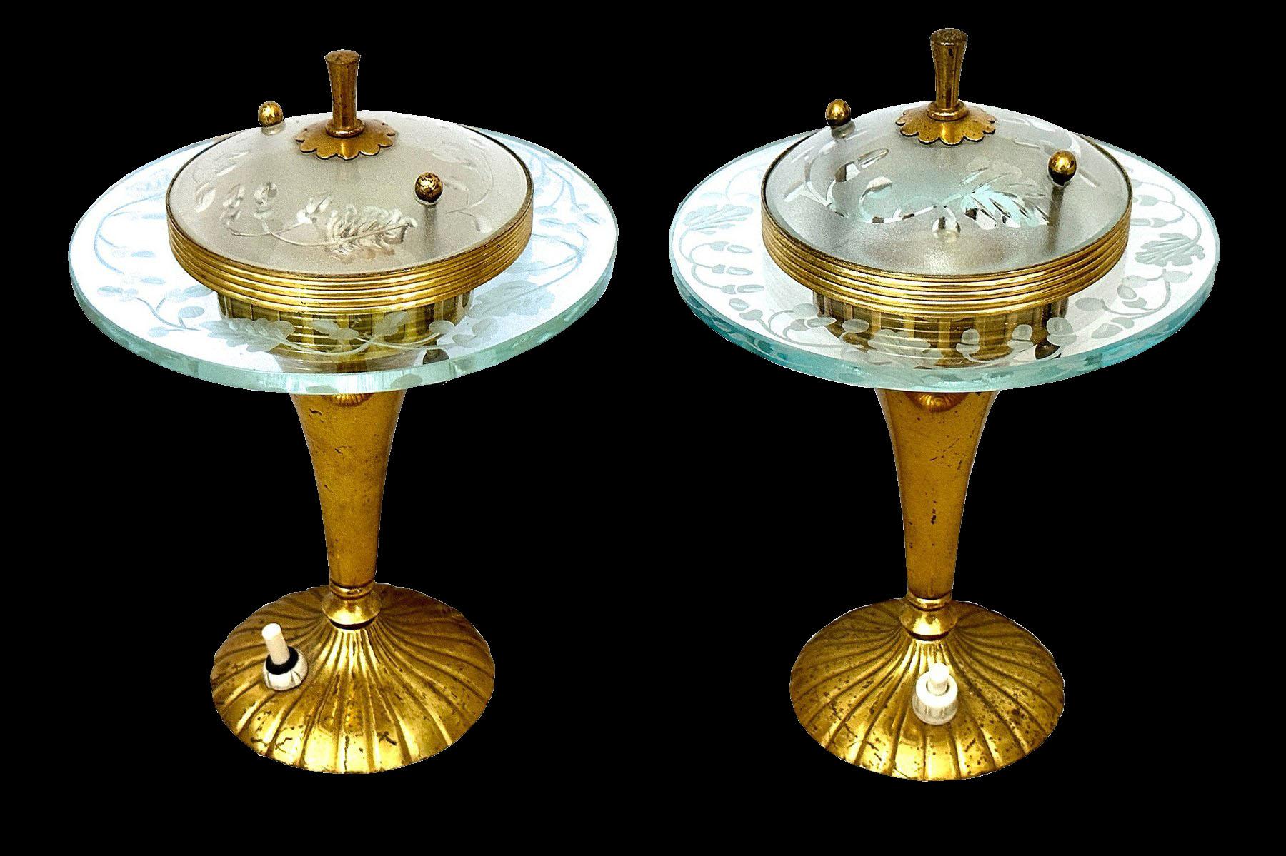 Italian Pair of Glass and Brass Table Lamps by Pietro Chiesa for Fontana Arte For Sale