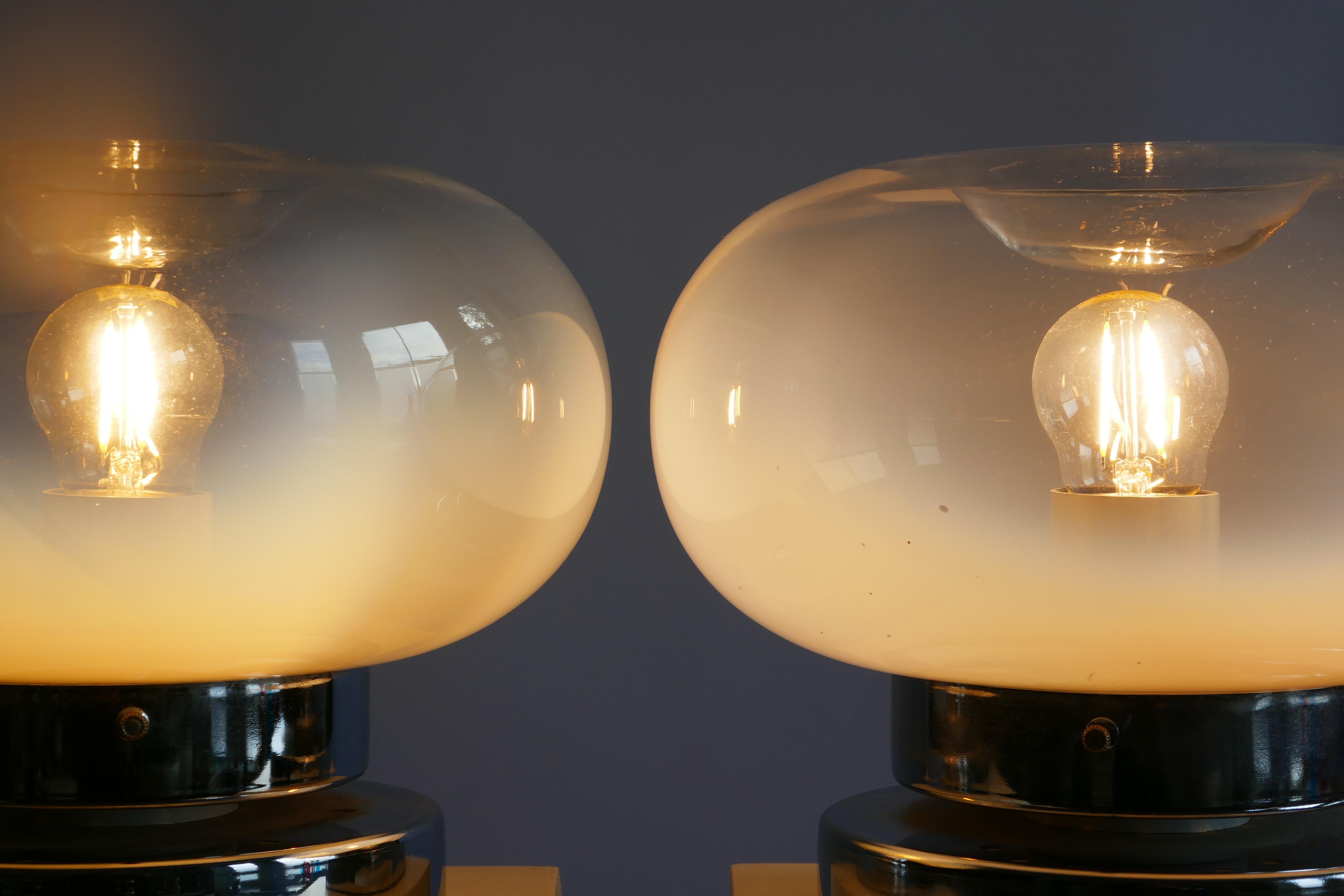 Late 20th Century Pair of Glass and Chrome Table Lamps, Italy,  1970s