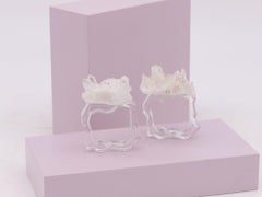 Paire de bagues en verre et cristal de quartz par ANNA New York , 2010s