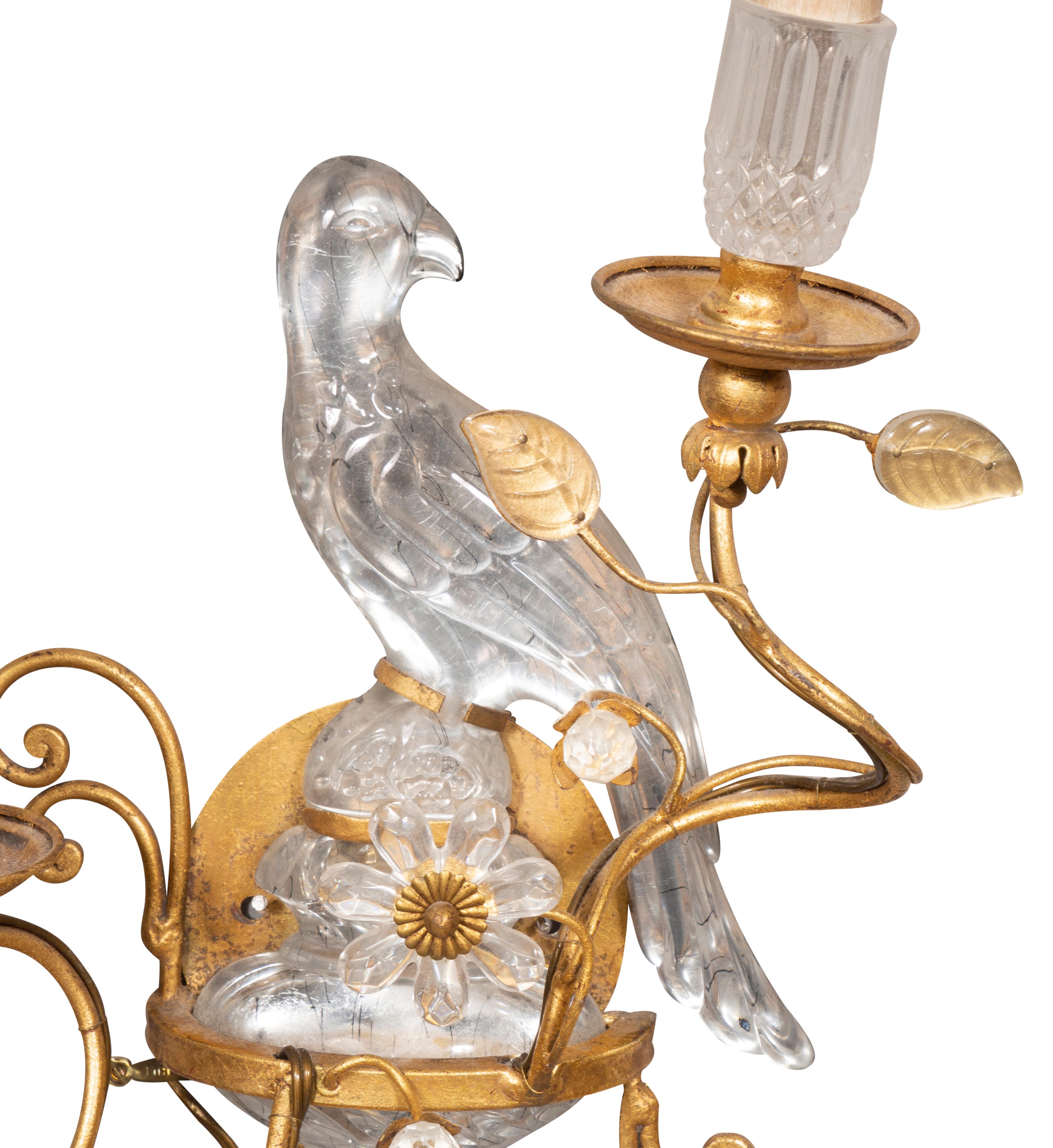 Paar Papagei-Wandleuchter aus Glas und vergoldetem Metall in der Art von Bagues im Angebot 5