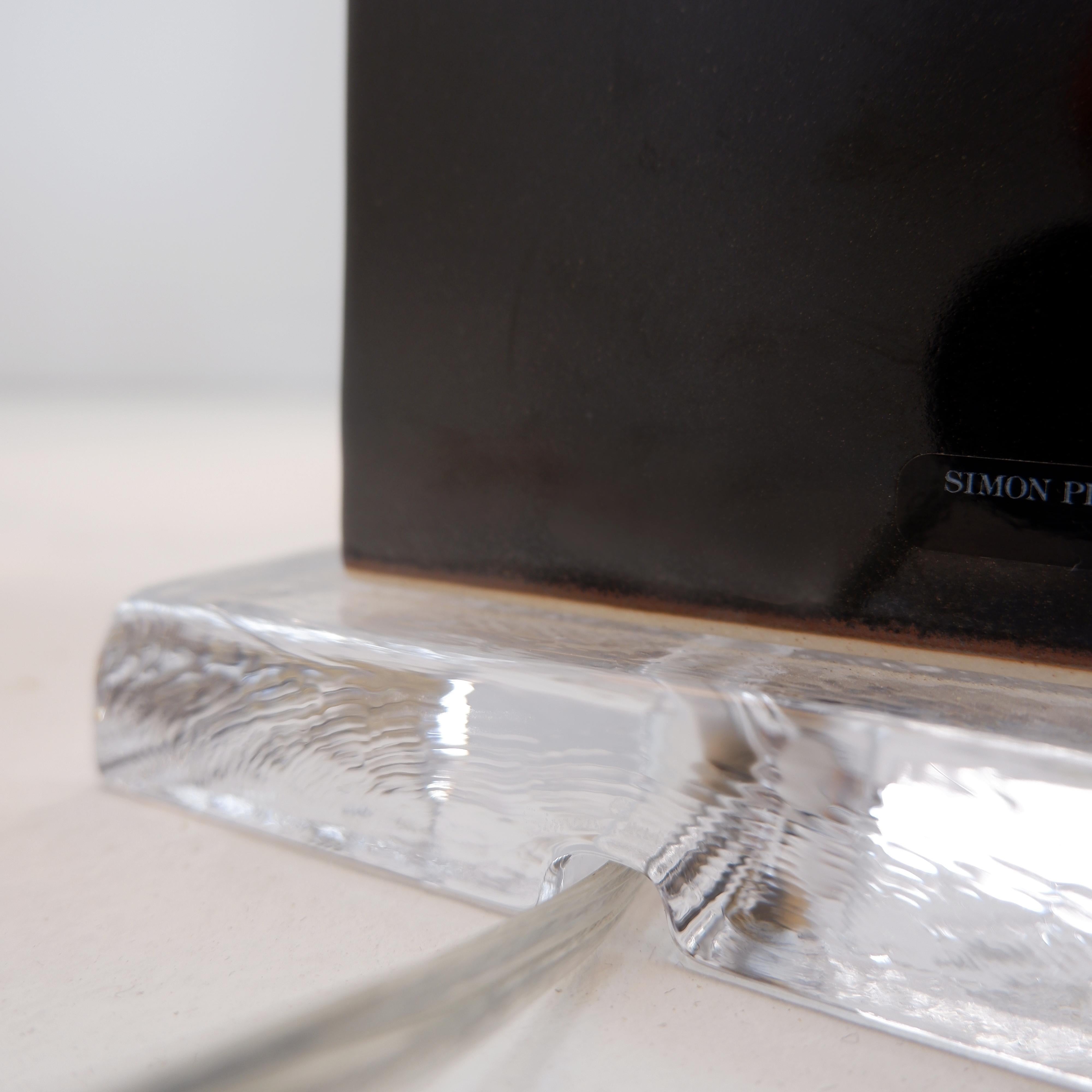 Paire de lampes de table en verre et céramique émaillée brun brillant 