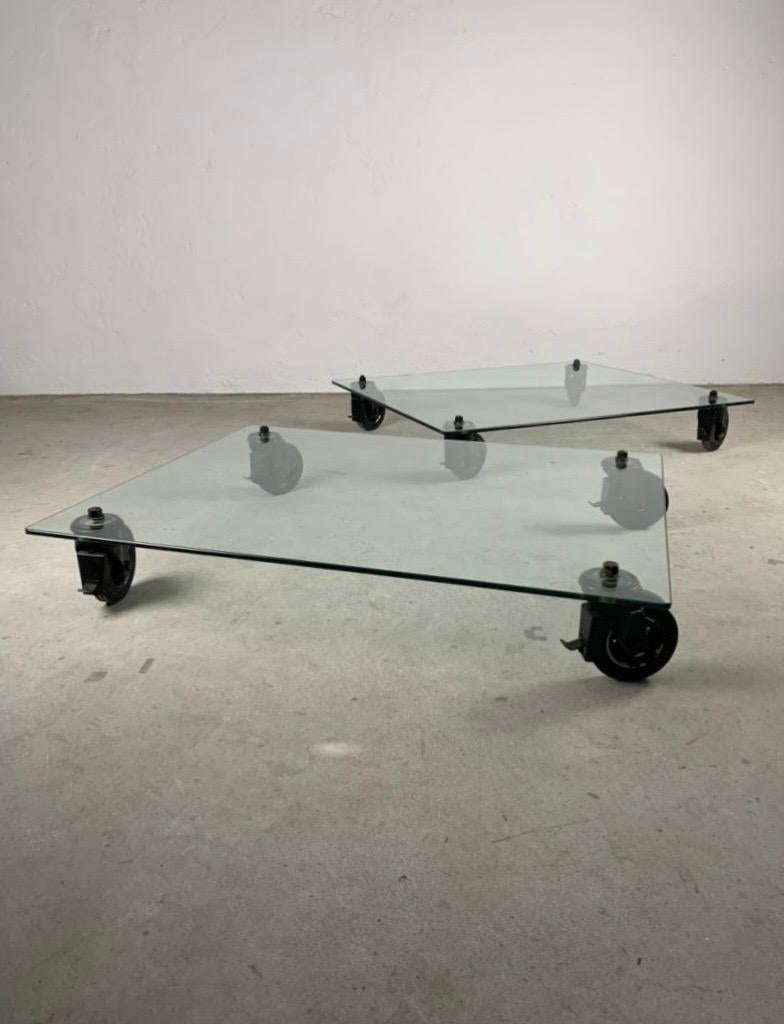 Italian Pair of glass and metal low tables by Gae Aulenti for Fontana Arte, 1970s 