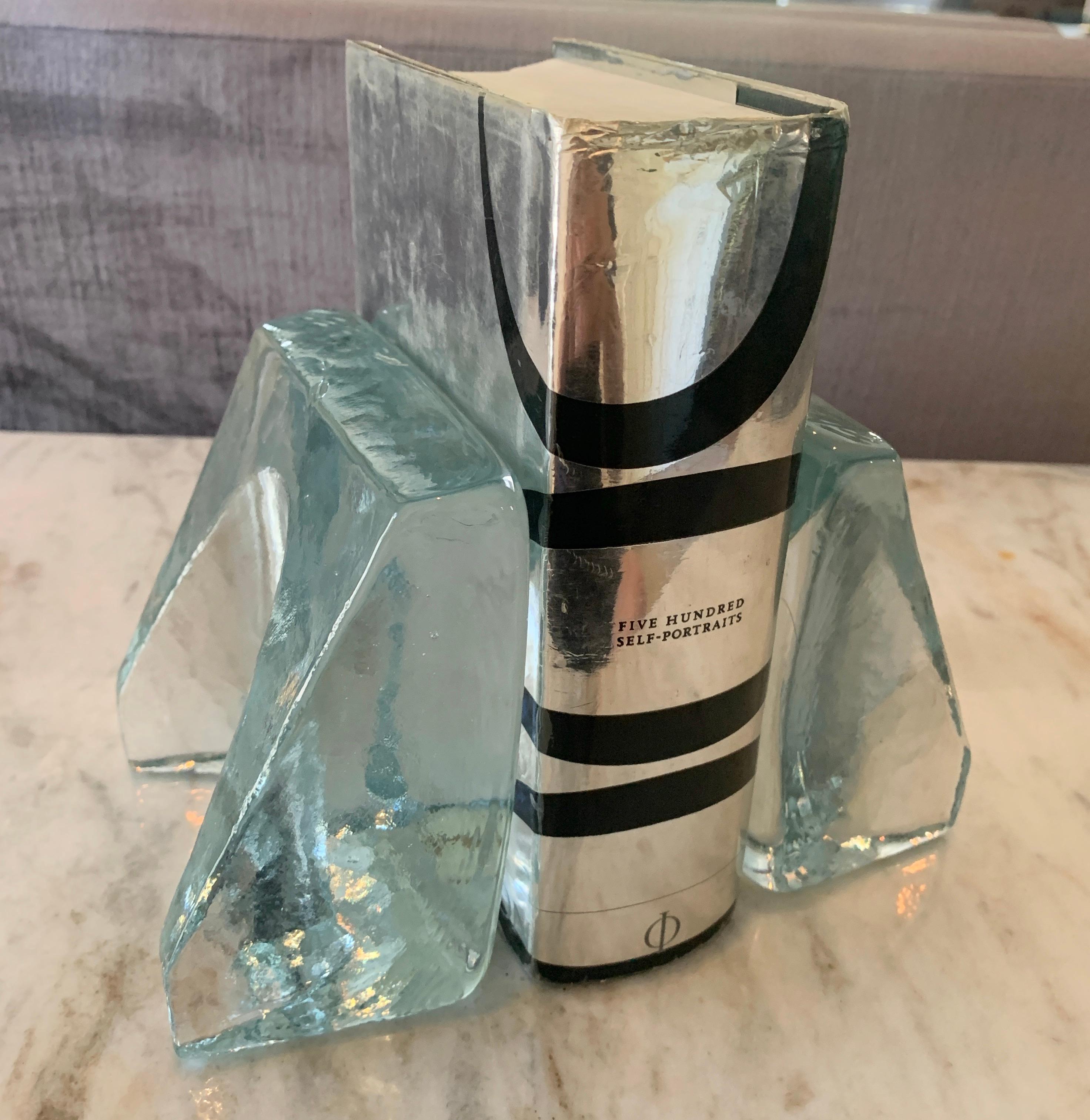 Pair of Glass Blenko Bookends In Good Condition In Los Angeles, CA