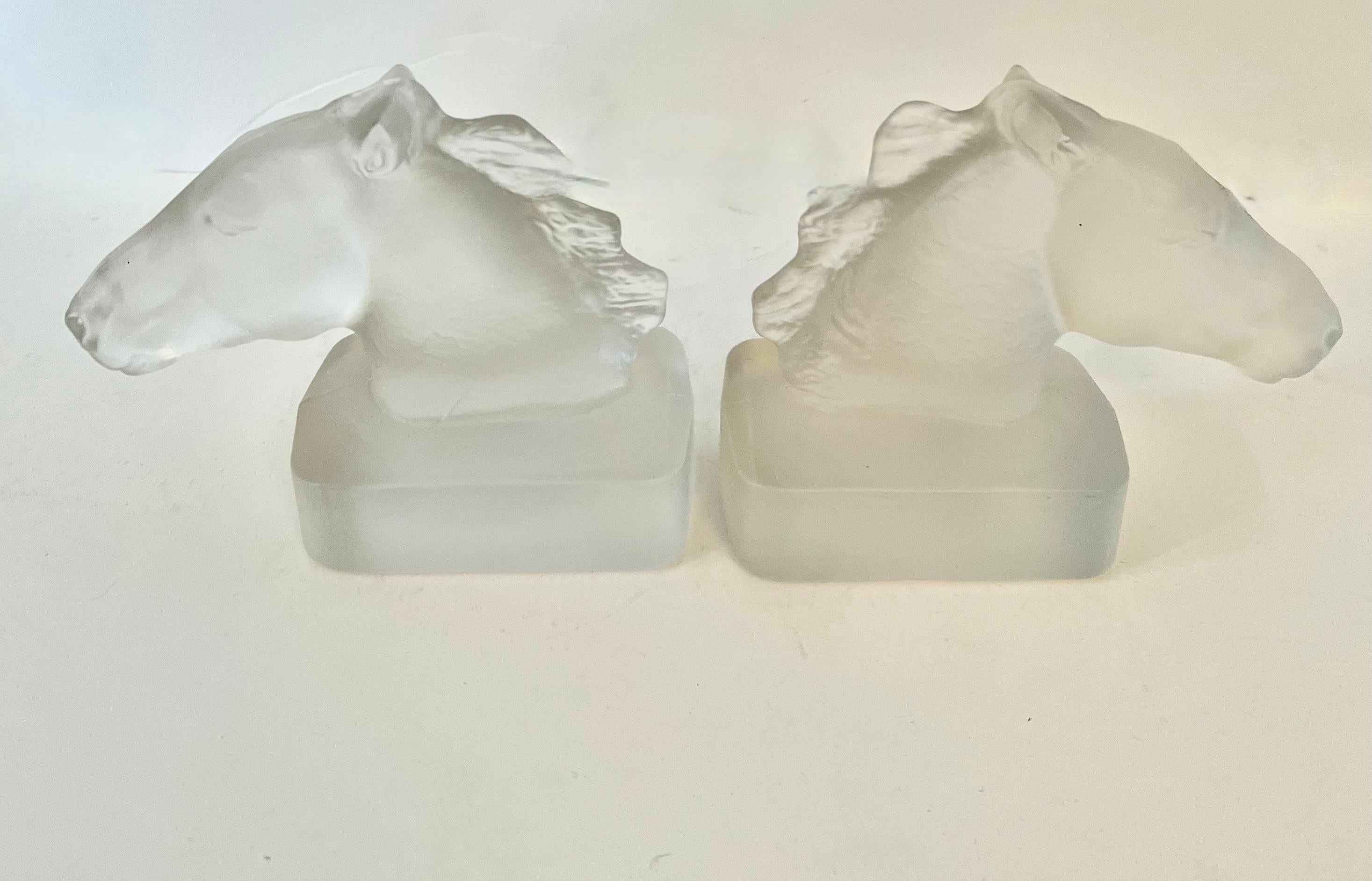 Mid-Century Modern Pair of Glass Bookends in the Style of Lalique For Sale