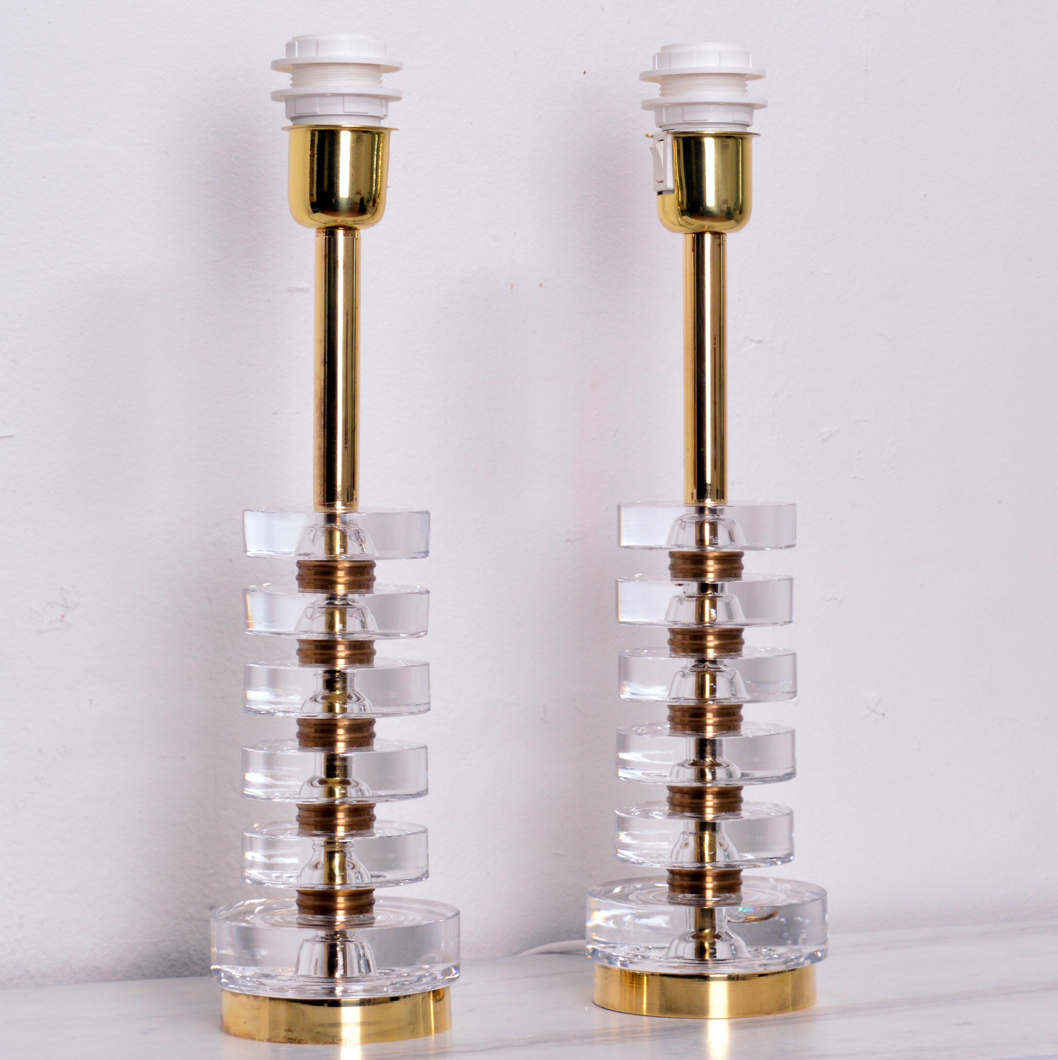 Pair of Glass & Brass Table Lamps by Carl Fagerlund for Orrefors, Sweden In Good Condition For Sale In Stockholm, SE