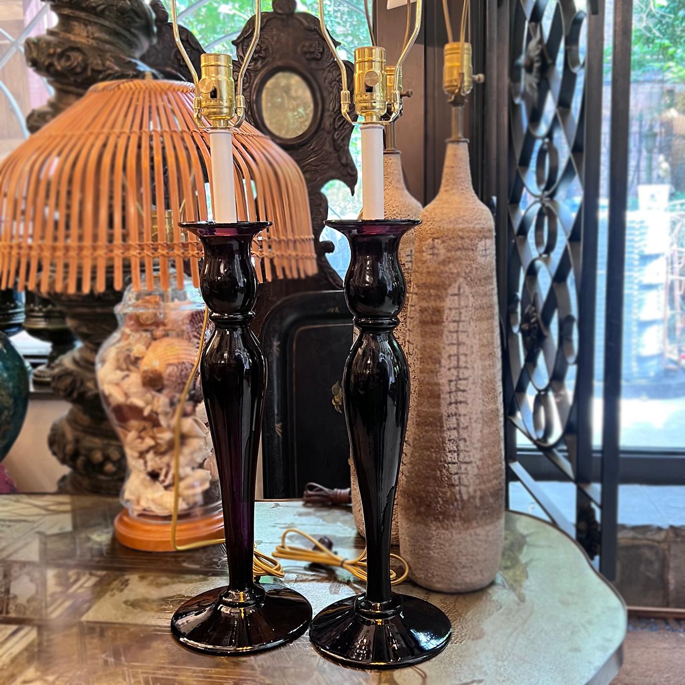 Pair of Glass Candlestick Table Lamps In Good Condition For Sale In New York, NY