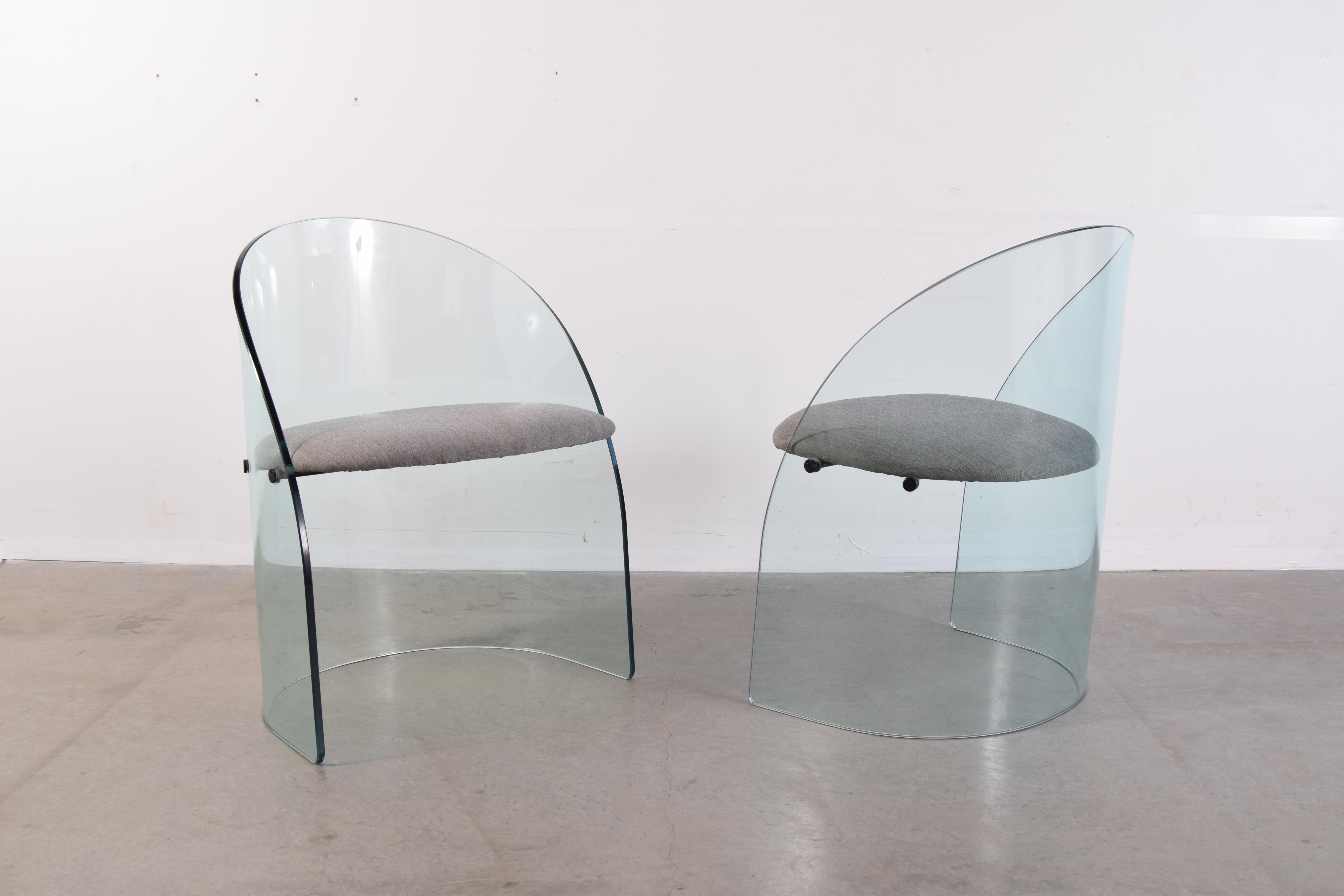Italian Pair of Glass Chairs in the Manner of Louis Dierra For Sale