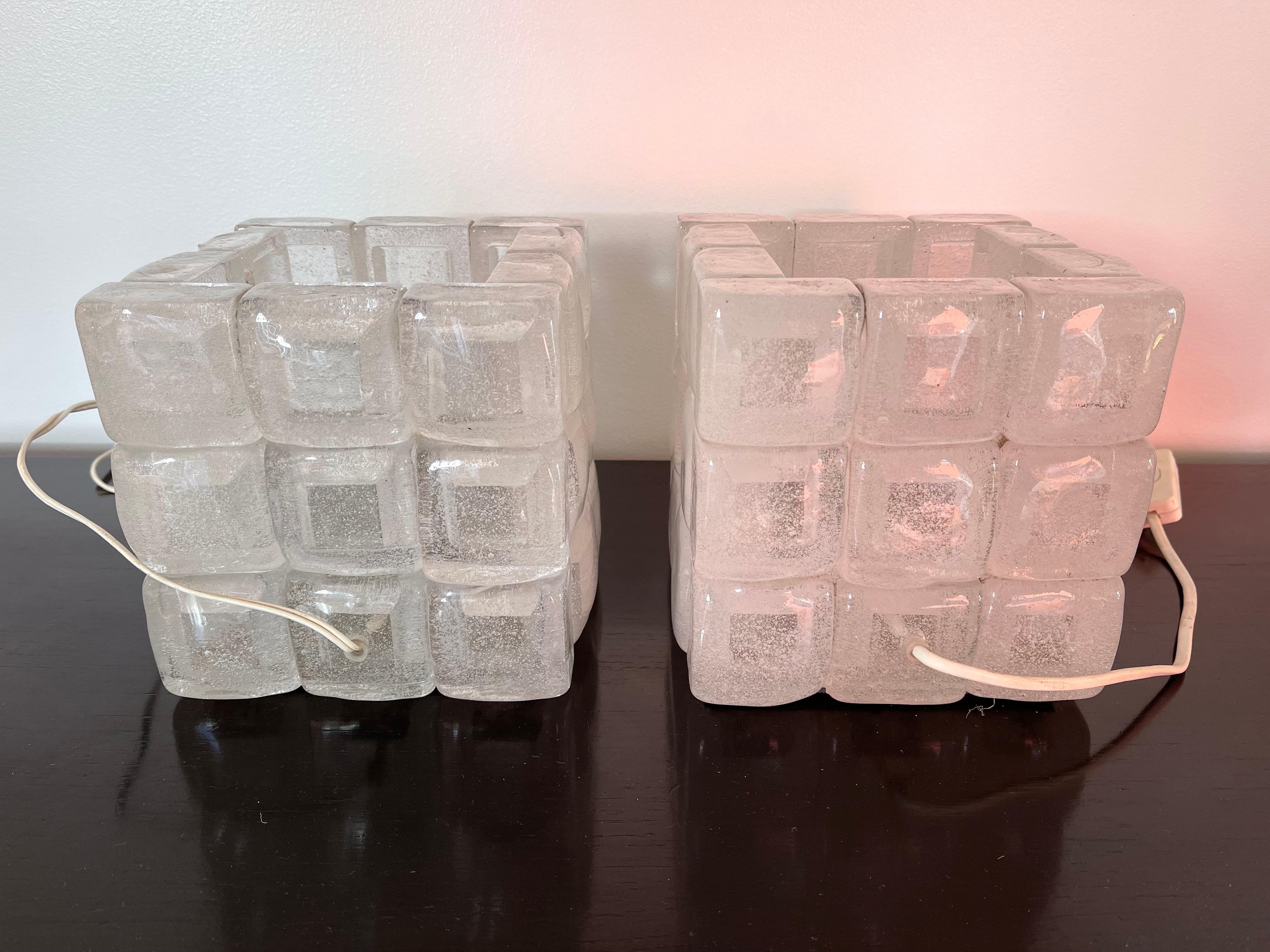 Pair of Glass Cube Lamps by Poliarte, Italy, 1970s For Sale 5