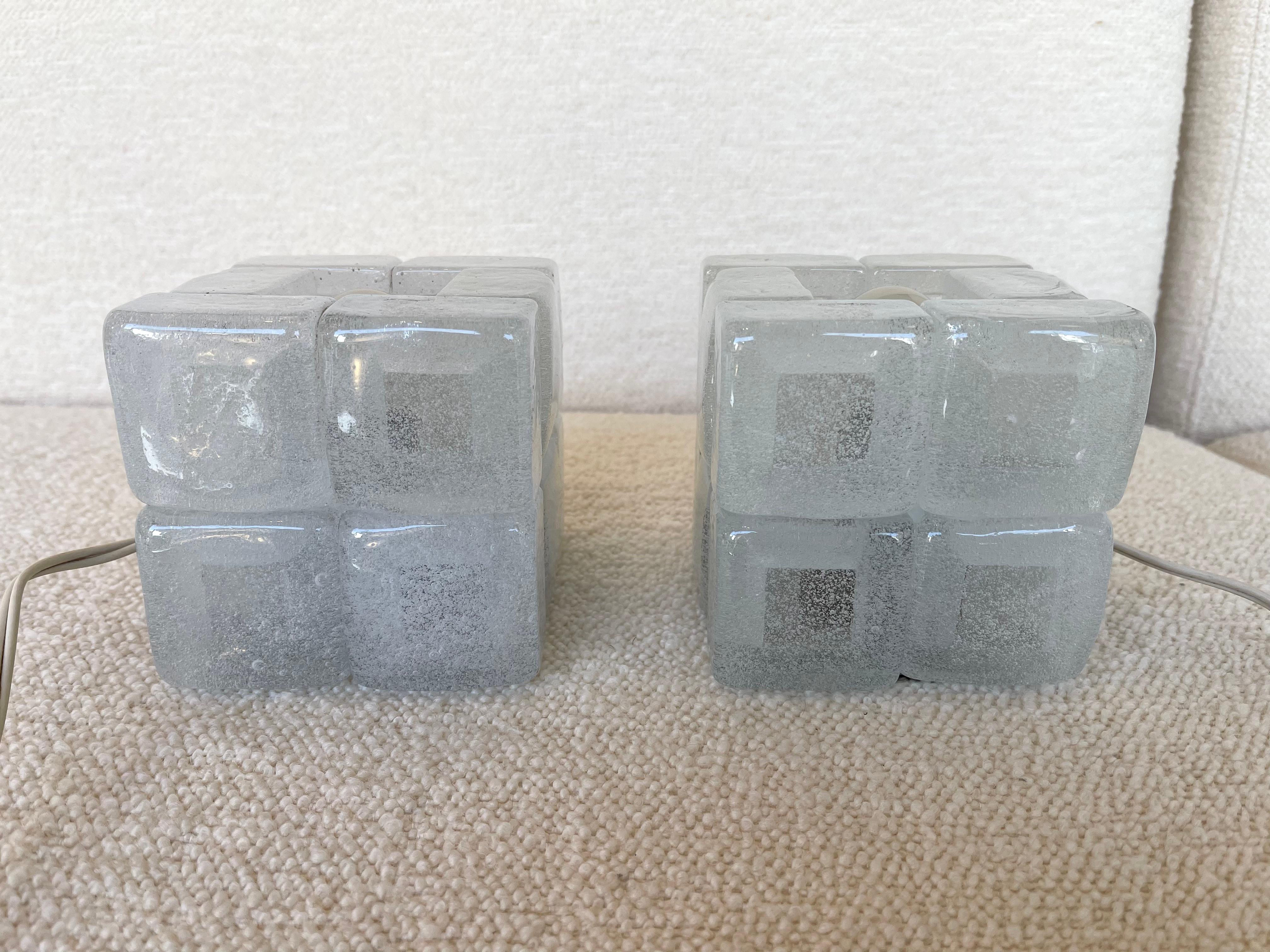 Late 20th Century Pair of Glass Cube Lamps by Poliarte, Italy, 1970s