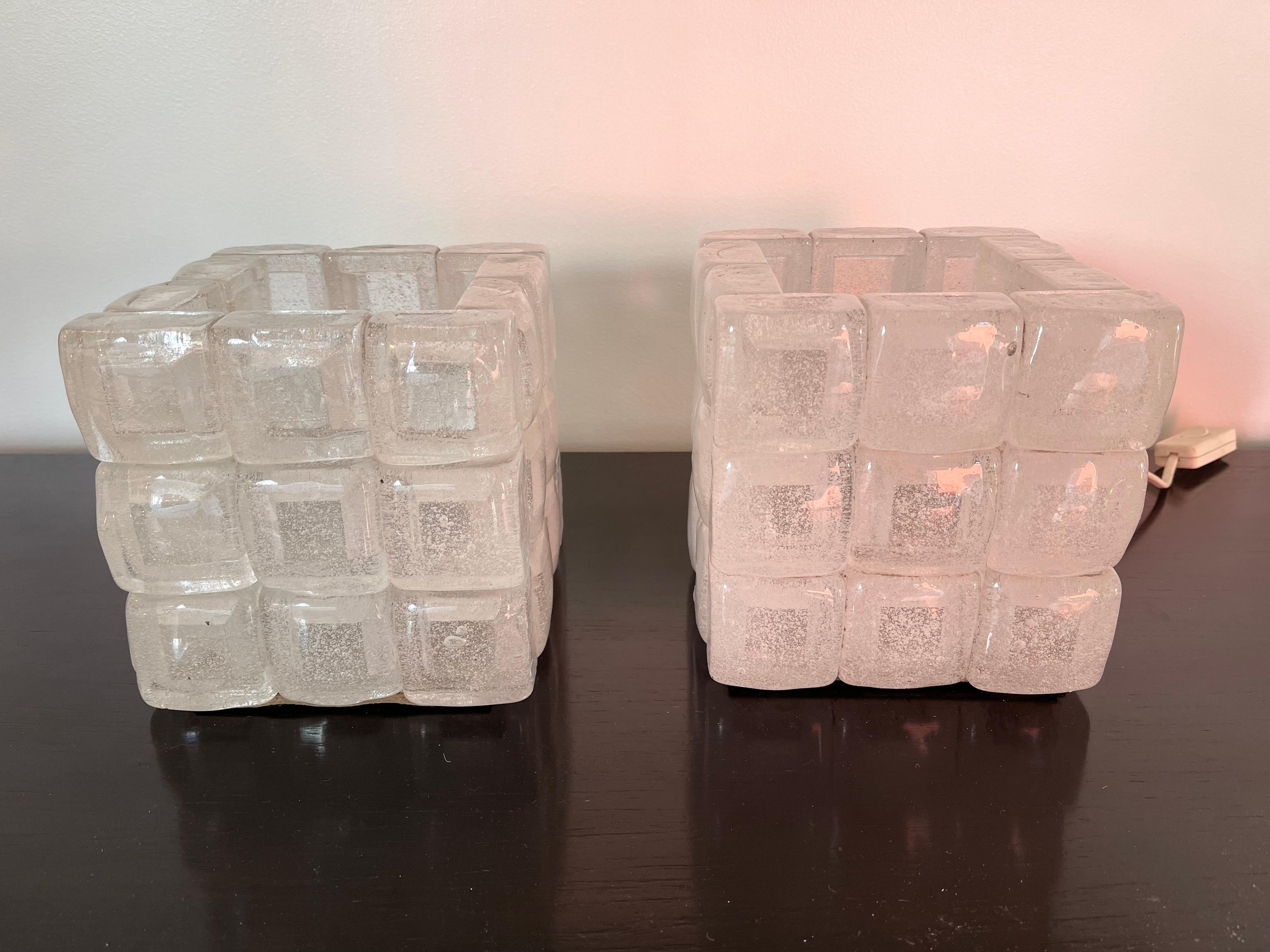 Pair of Glass Cube Lamps by Poliarte, Italy, 1970s For Sale 2