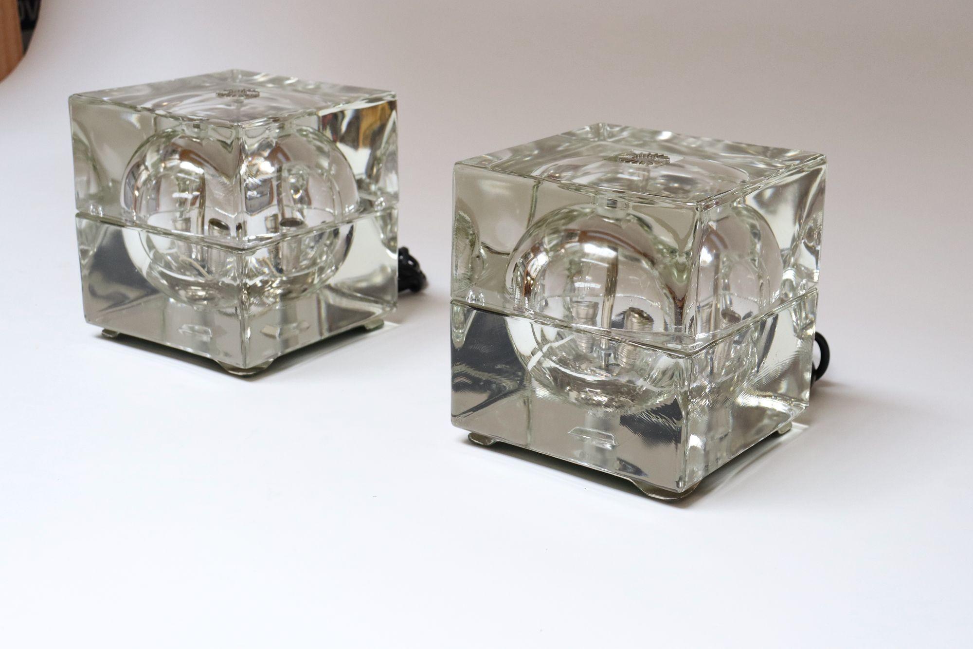 Pareja de lámparas de sobremesa Cubosfera de cristal de Alessandro Mendini para Fidenza Vetraria en venta 11