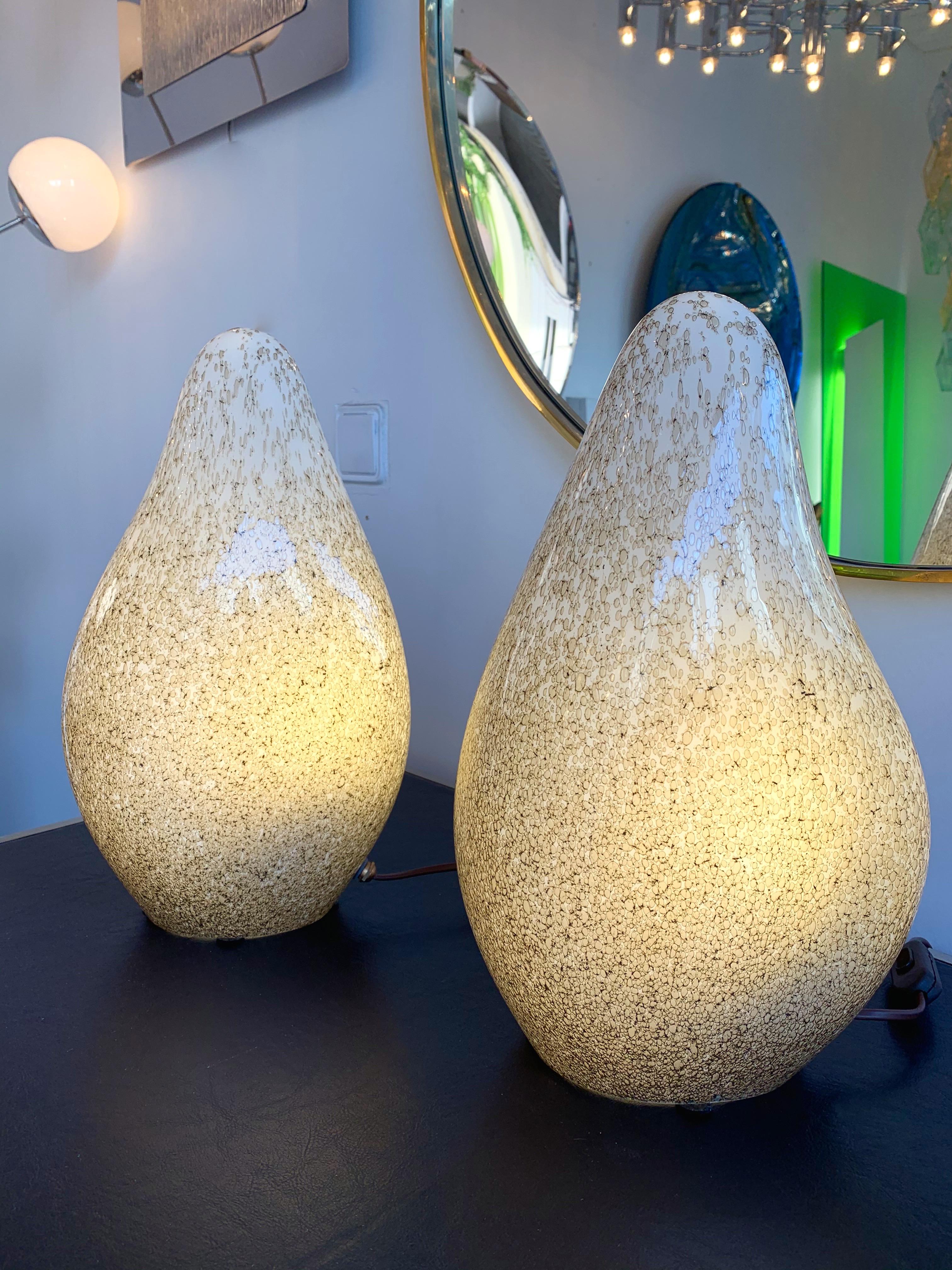 Pair of organic blown glass lamps by La Murrina Murano, tipical bubble glass from the manufacture. Famous design like Mazzega, Aldo Carlo Nason, Venini, Vistosi.