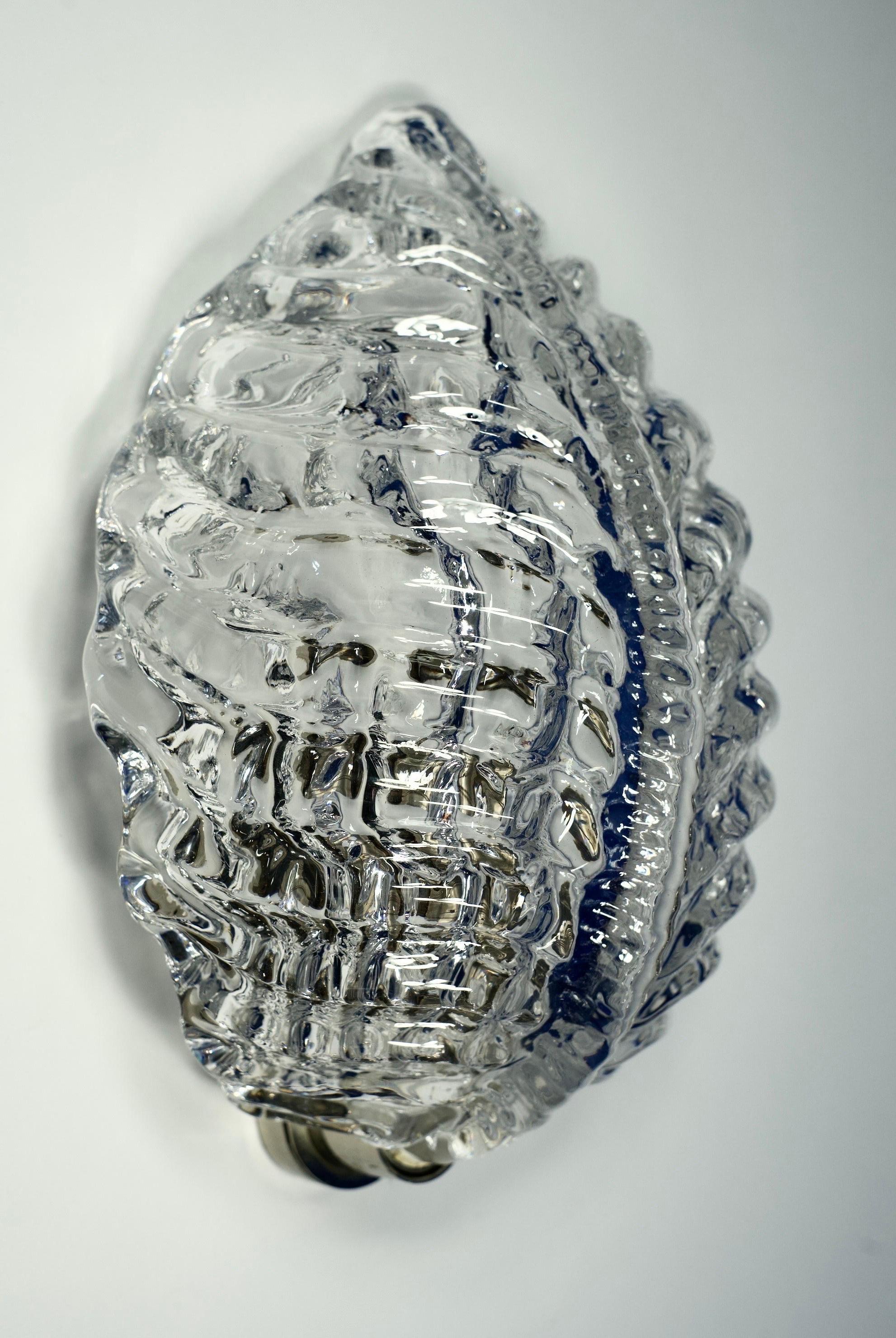 Svedese Coppia di appliques in vetro a forma di foglia di Orrefors, Carl Fagerlund Svezia 1970 in vendita