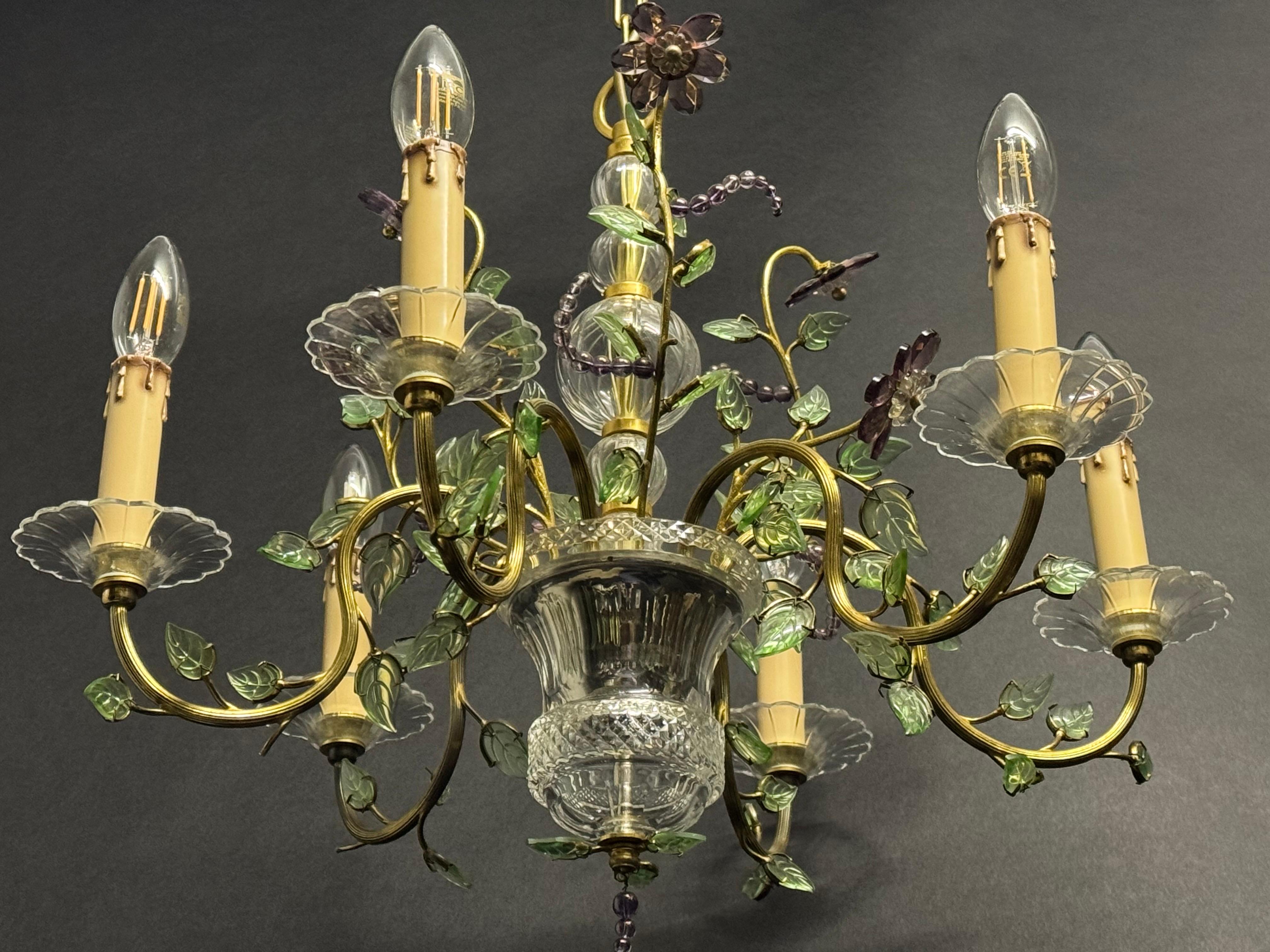 Ottone Coppia di lampadari a foglie in vetro nello stile della Maison Baguès, anni '50 in vendita