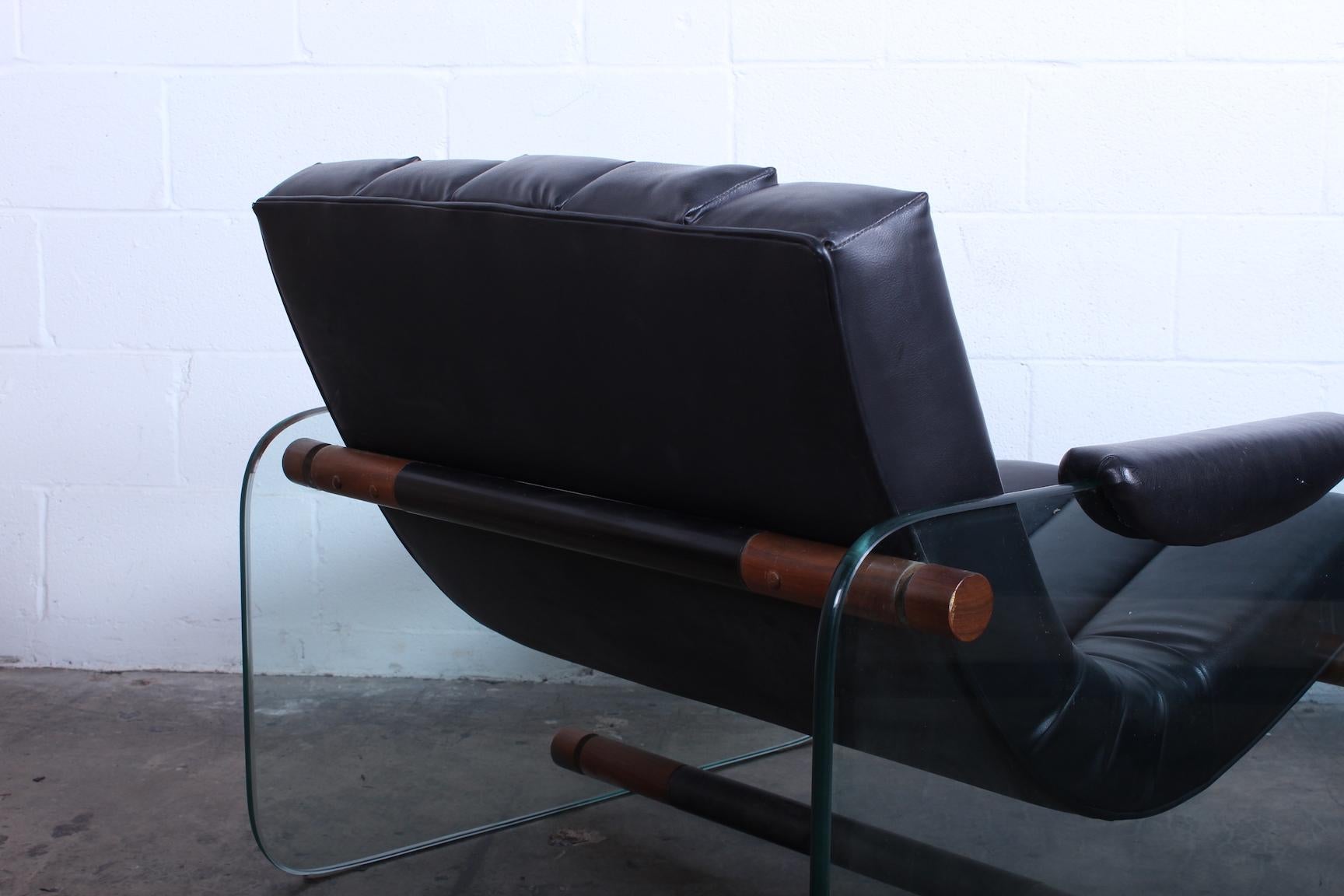Pair of Glass Mirox Lounge Chairs 8