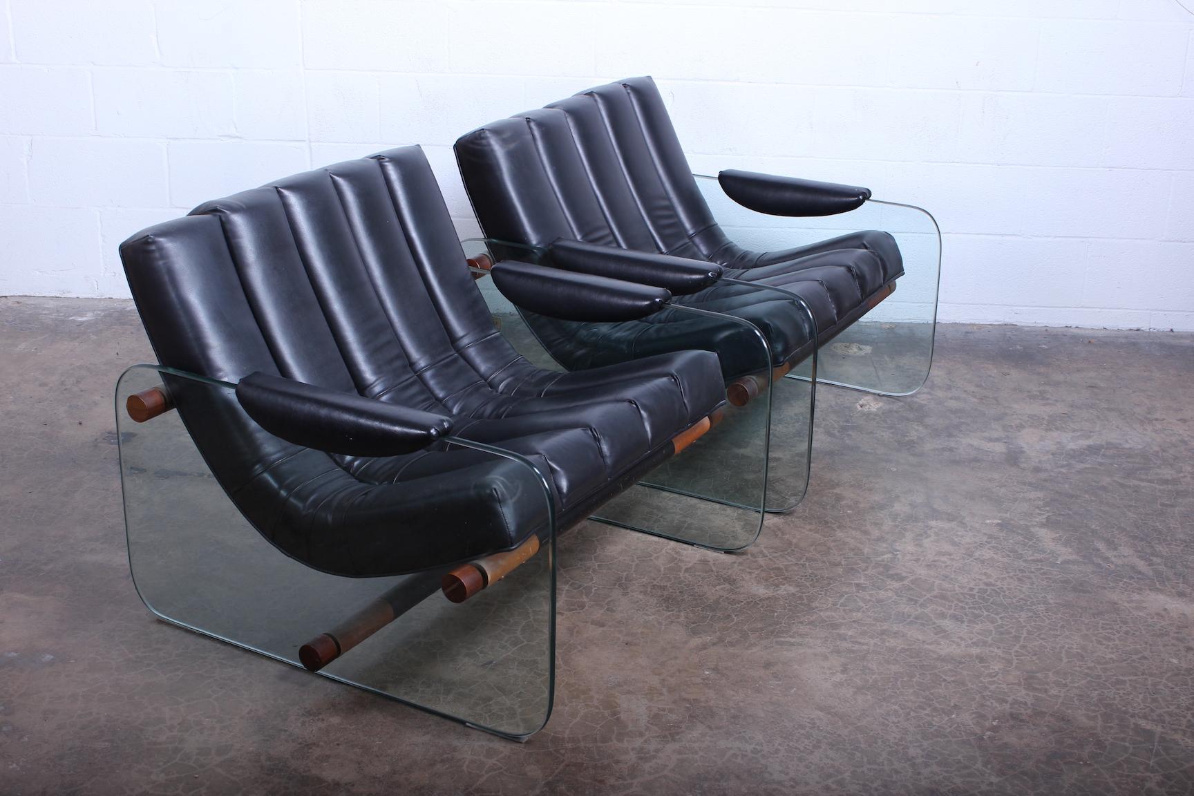 Pair of Glass Mirox Lounge Chairs 2