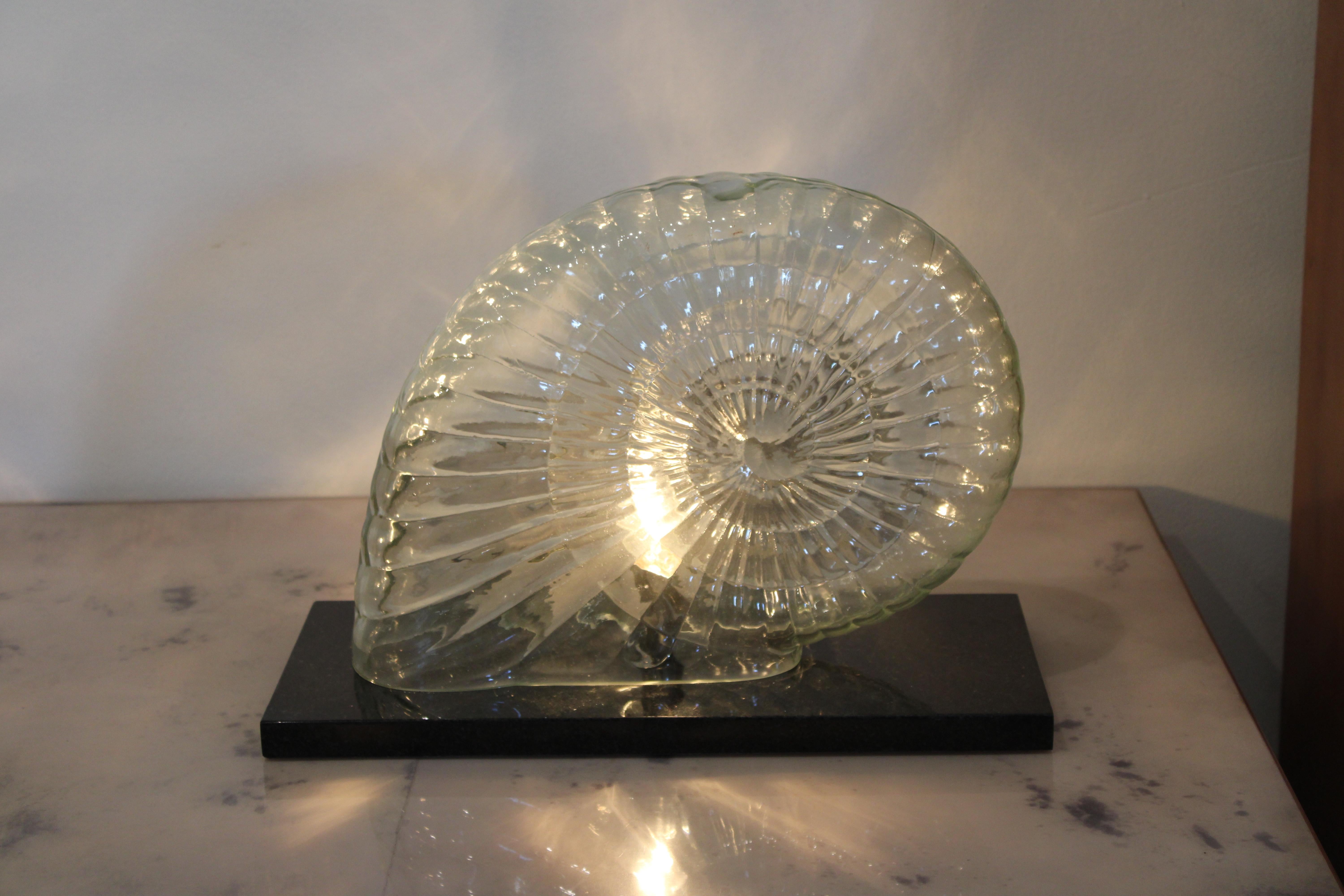 Paire de lampes Nautilus en verre en vente 2
