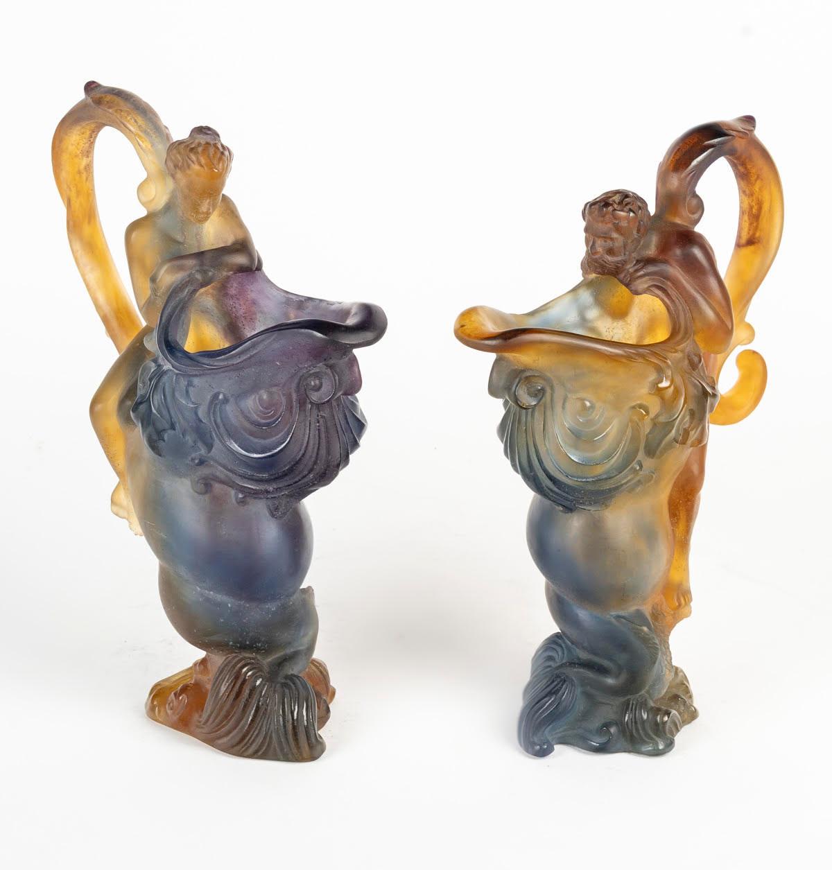 Pair of glass pâte de verre jugs by Daum, Art Nouveau style, 20th century.

Pair of pâte de verre jugs by Daum, signed Daum France, Art Nouveau style, 20th century.
H: 32cm, W: 22.5cm, D: 13cm