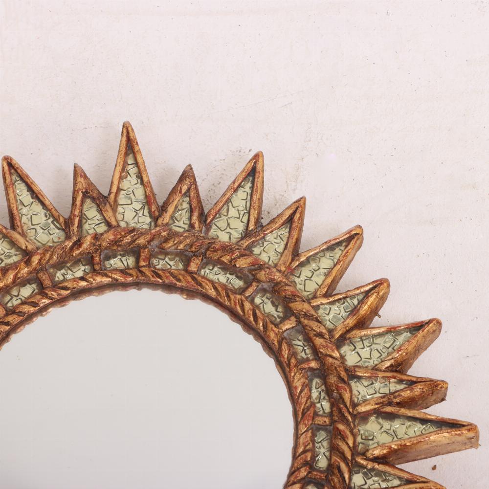 Paar konvexe Sunburst-Spiegel aus Glas und Harz. (Argentinisch)