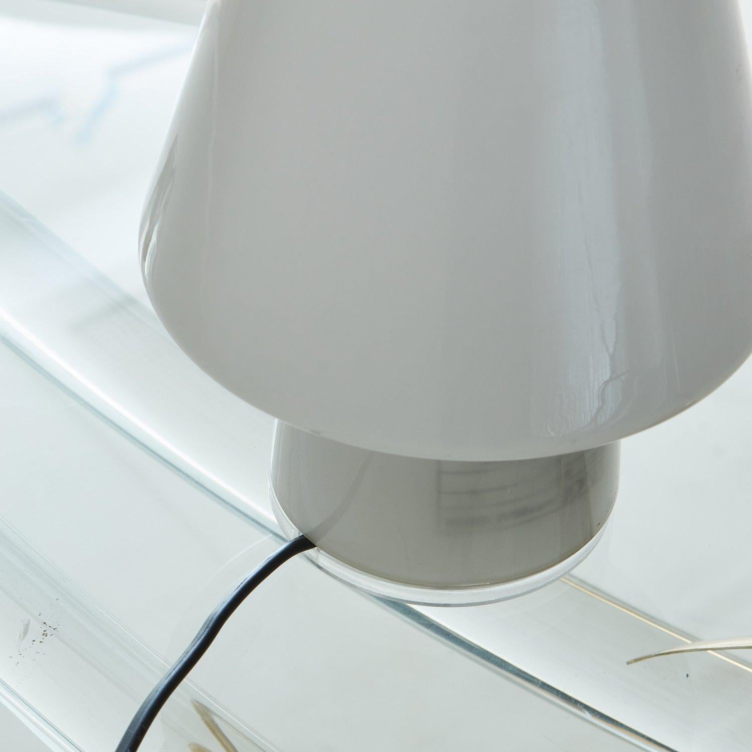 Paire de lampes d'appoint en verre d'Alessandro Mendini pour Artemide, France, années 1980 4