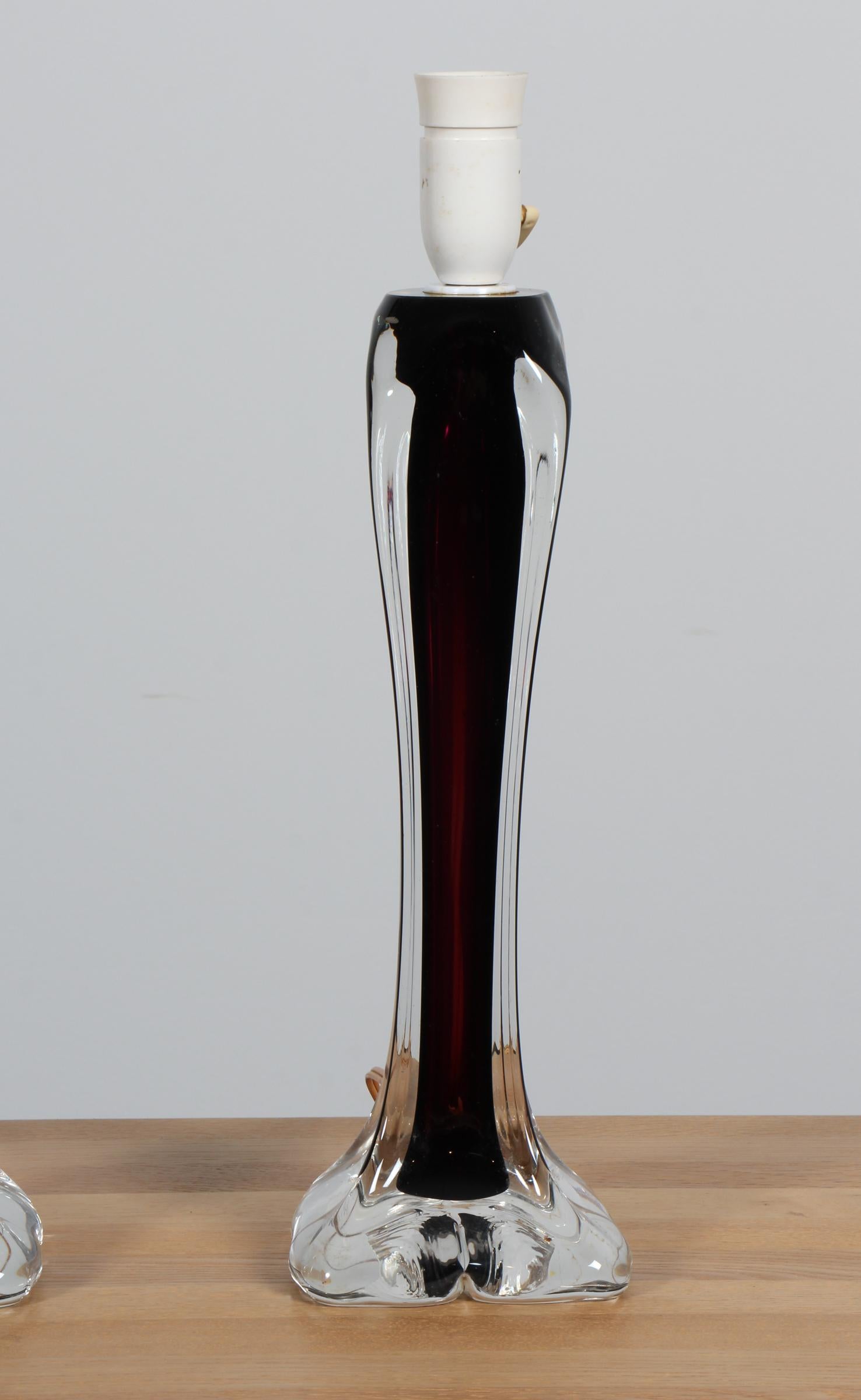 Scandinave moderne Pair of Glass Table Lamp by Paul Kedelv for Flygfors, 1960s en vente