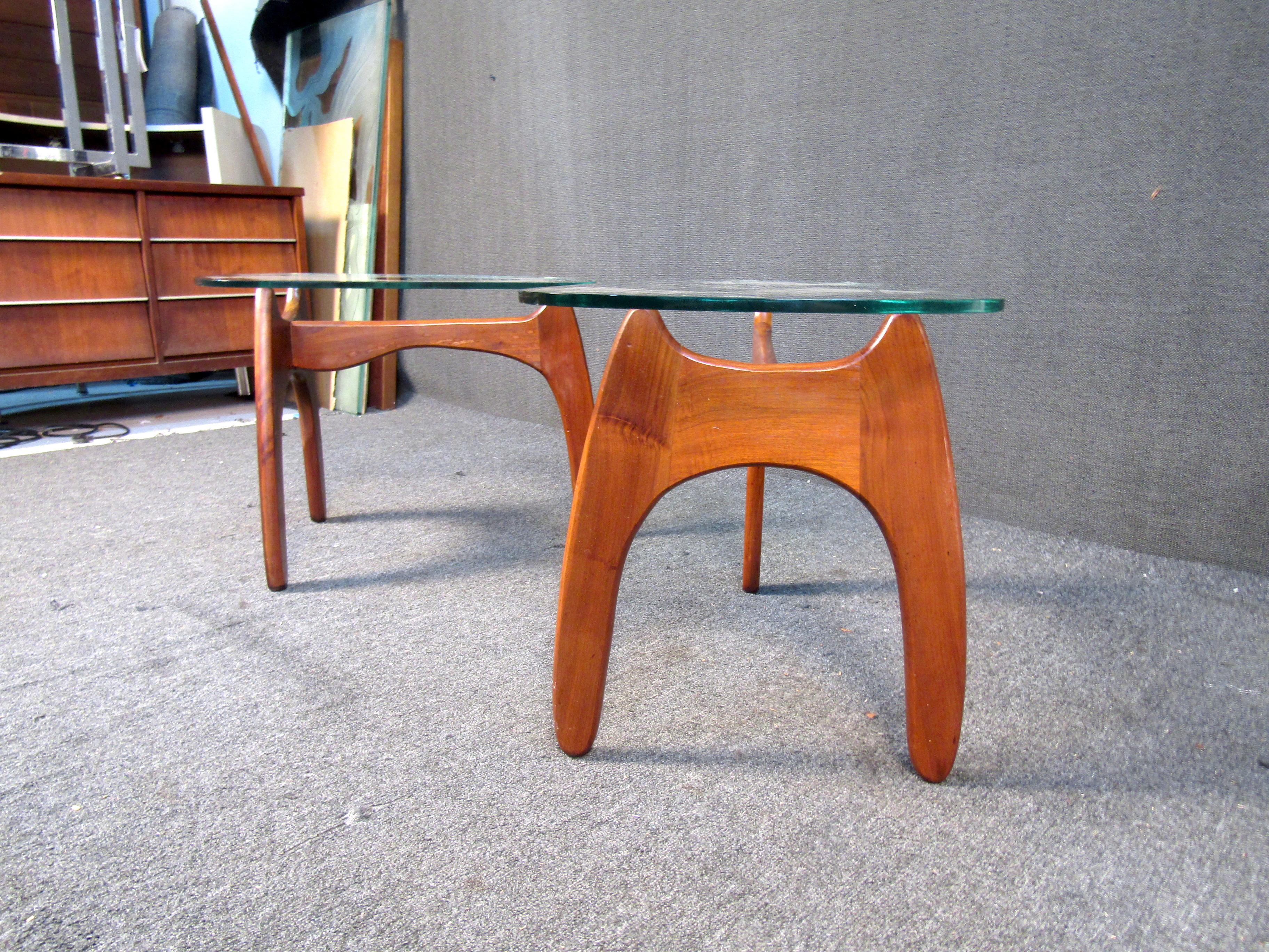 Mid-20th Century Pair of Glass Top End Tables by Adrian Pearsall 