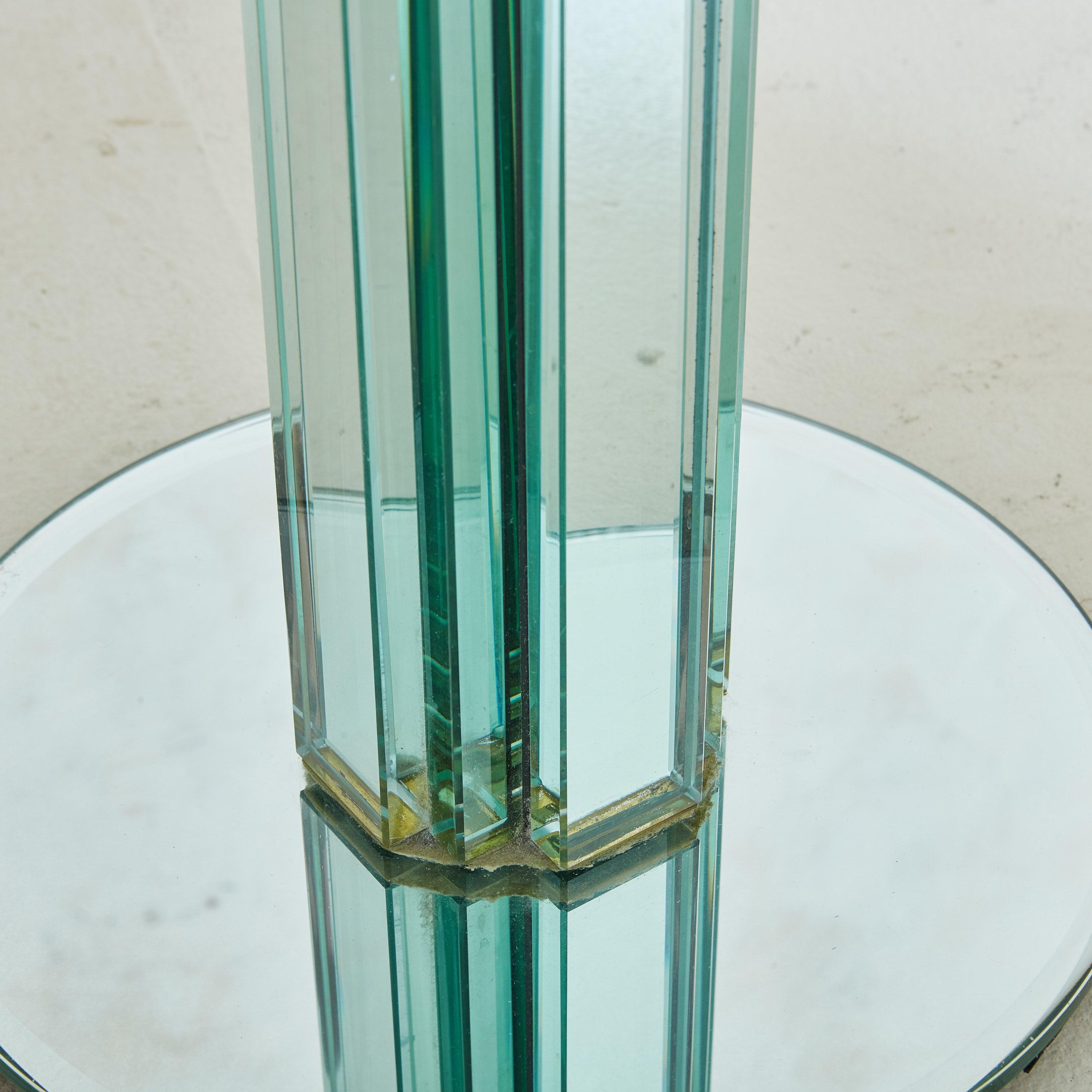 Pareja de mesas auxiliares con tapa de cristal y espejo Atribuidas a Luigi Massoni para Gallotti en venta 2