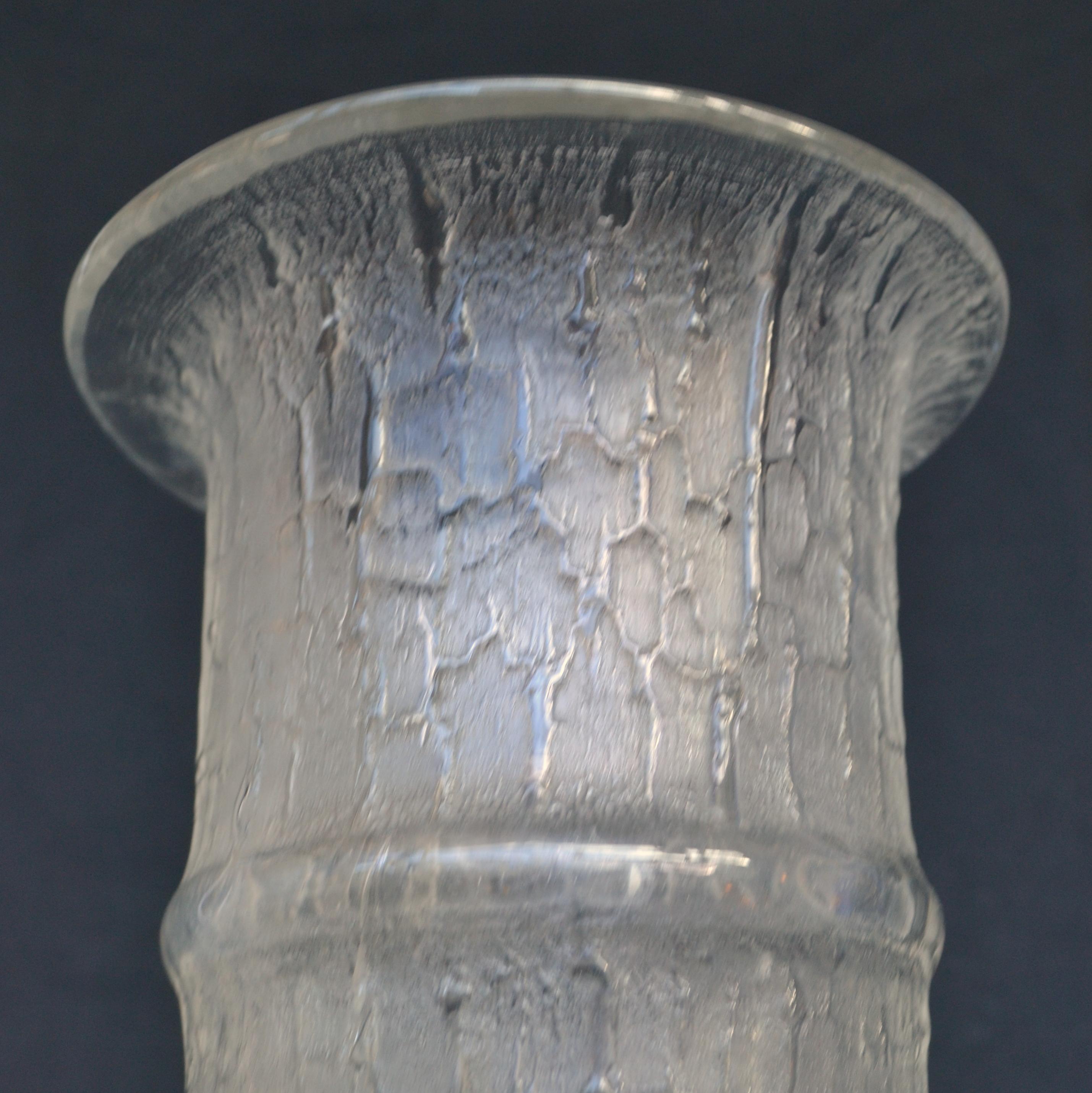 Scandinave moderne Paire de vases en verre à motif bambou de Timo Sarpaneva pour Iittala en vente
