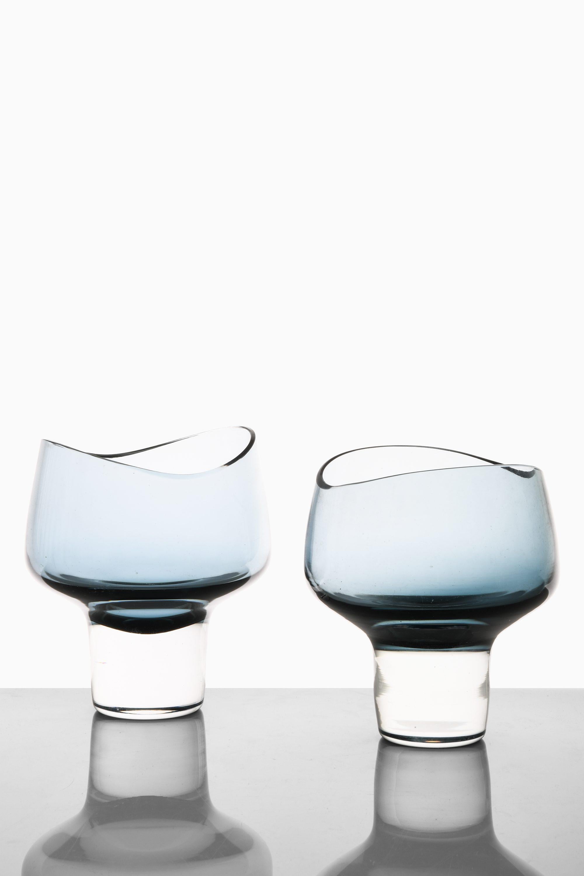 Scandinavian Modern Pair of Glass Vases by Ernest Gordon, 1960's For Sale