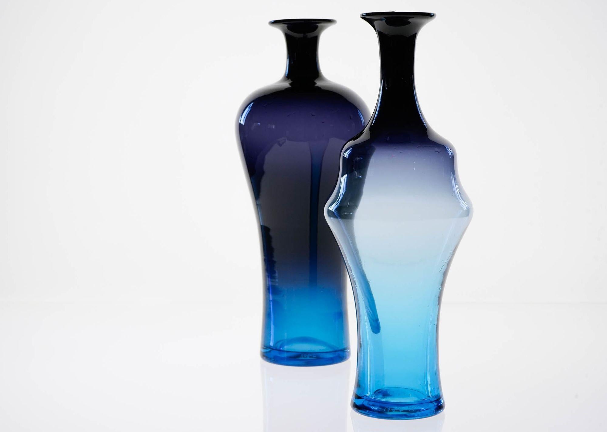 Pair of Glass Vases, VeArt Cobalto Aquamarine Fading, Paolo Venini Design For Sale 3