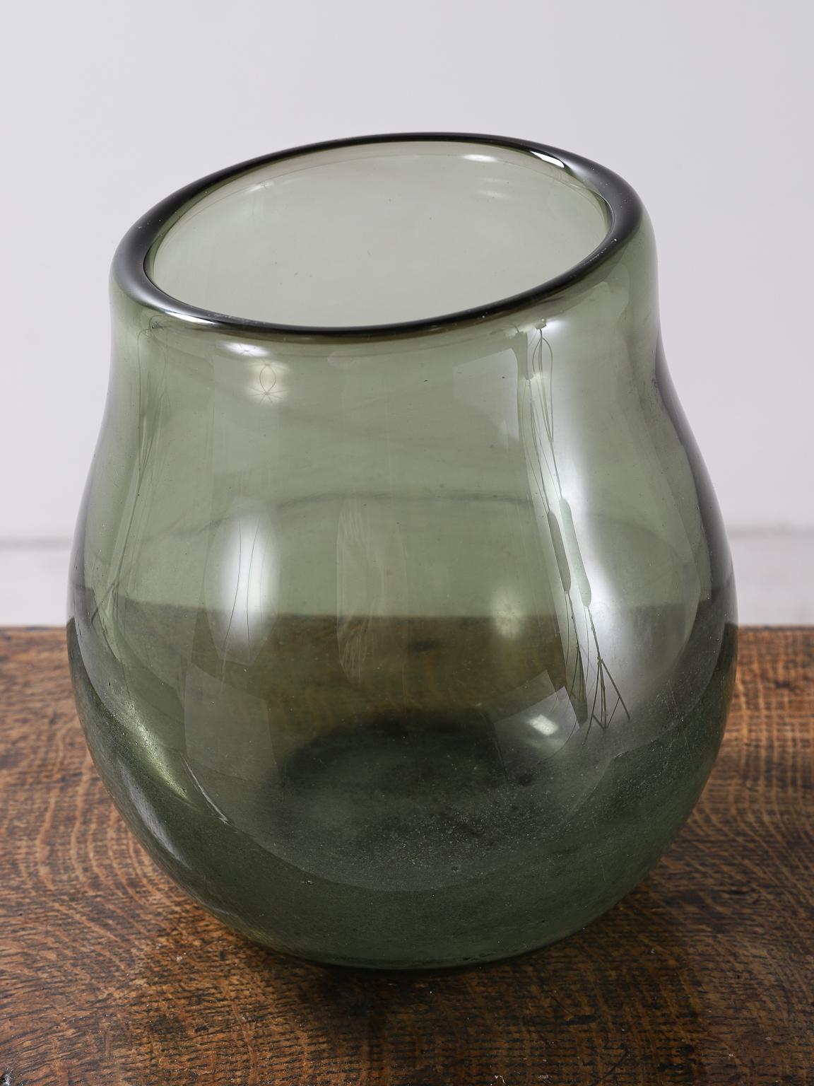 Verre Paire de vases en verre par Verval Vallauris:: circa 1950s