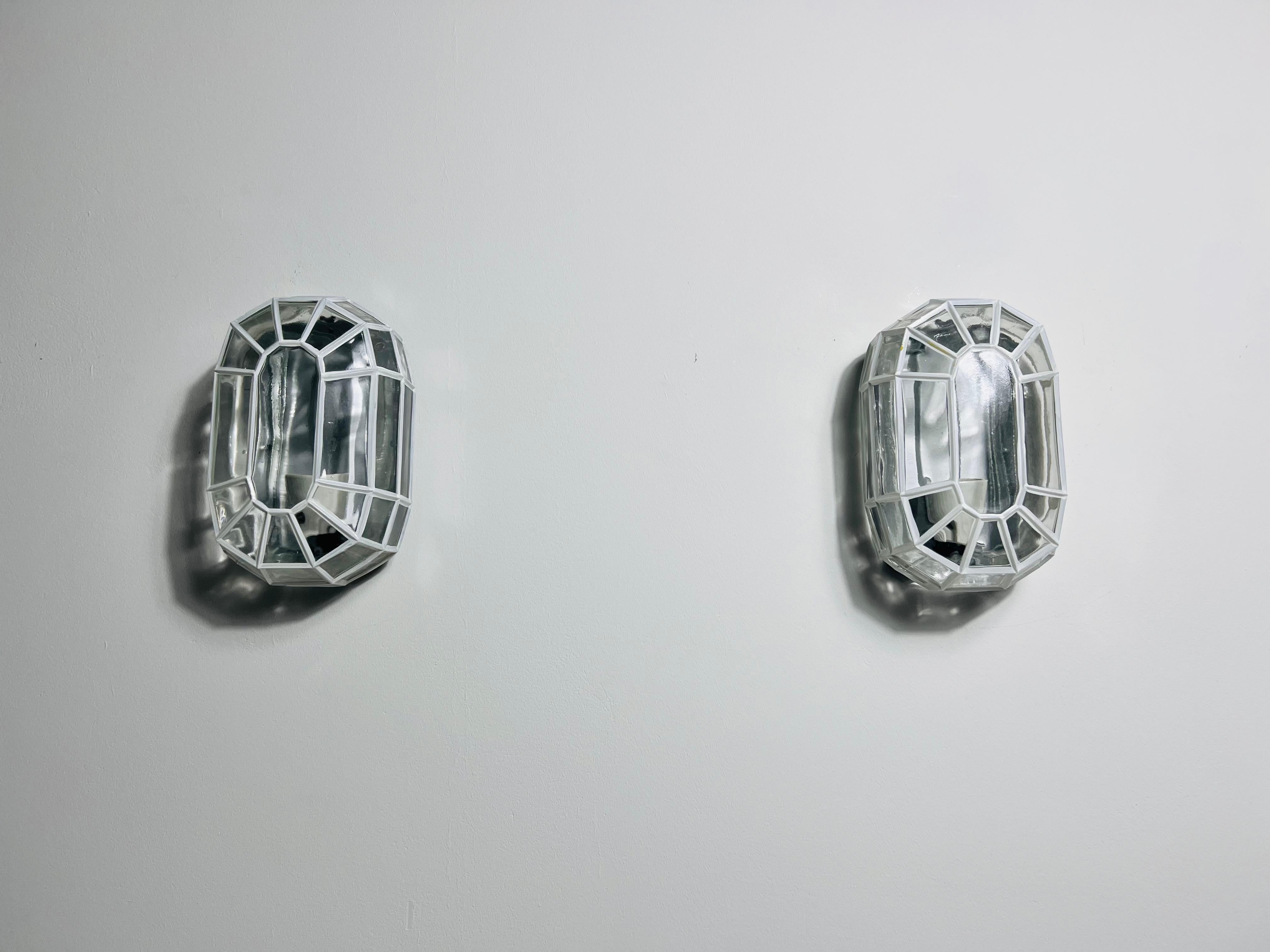 Mid-Century Modern Pair of Glass Wall Lamps by Glashütte Limburg, 1960s For Sale