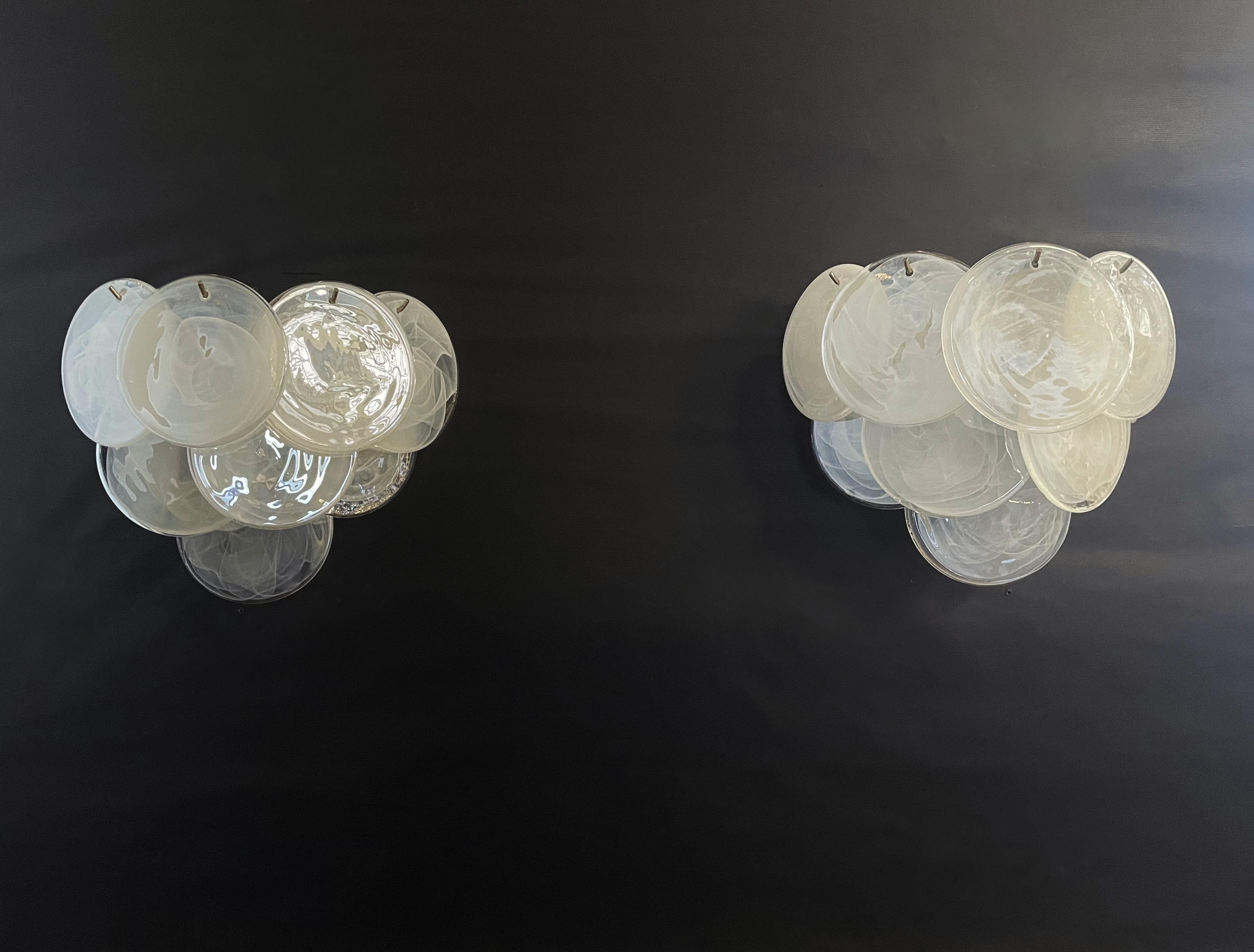 Pair of Glass Wall Sconces, 10 Alabaster White Disks In Good Condition For Sale In Gaiarine Frazione Francenigo (TV), IT