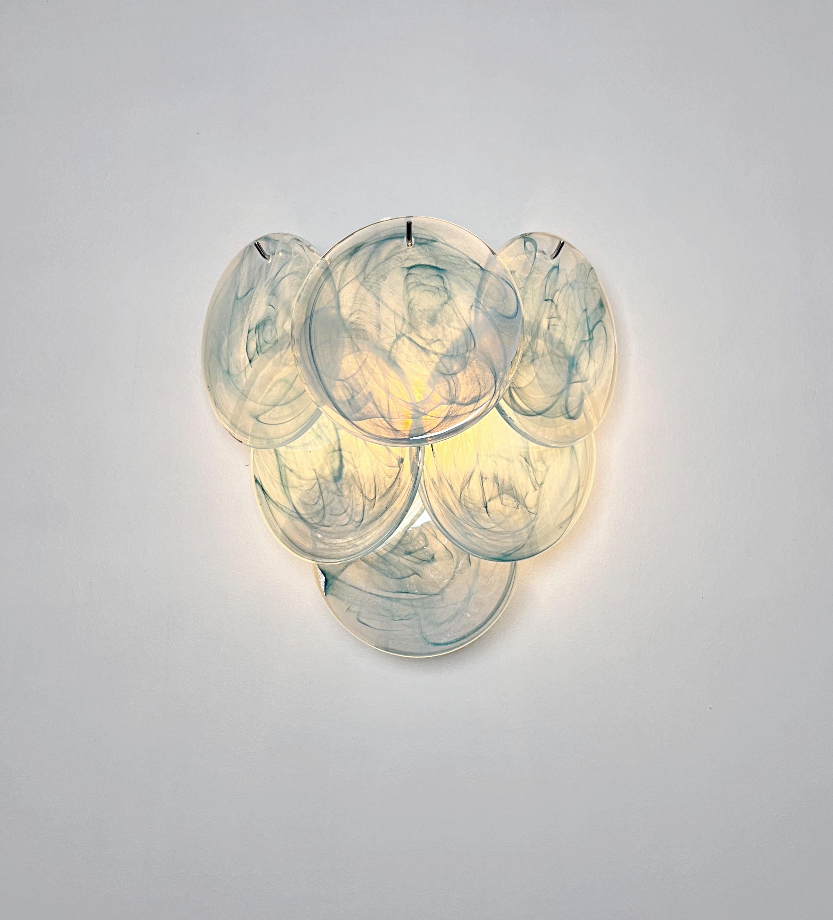 Pair of glass wall sconces - 6 alabaster blue disks en venta 2