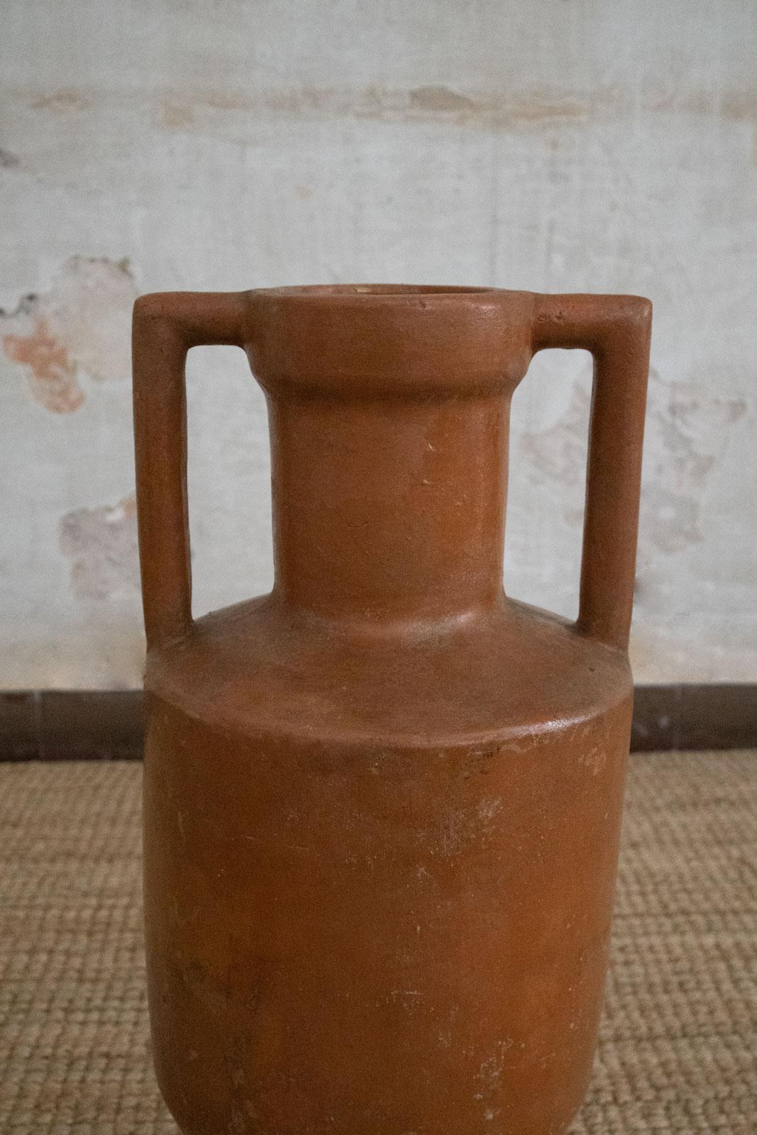 Francese Coppia di Amphora smaltate - metà del XX secolo in vendita