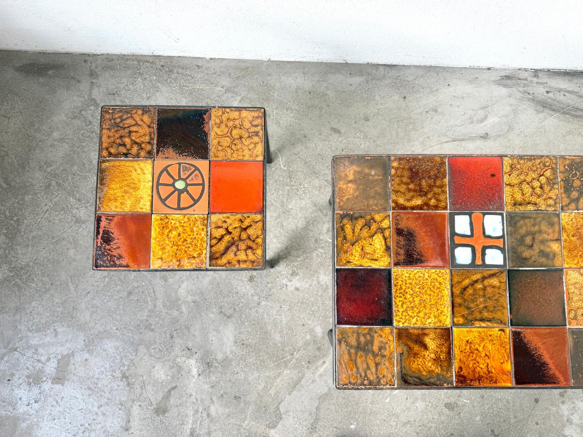 Pair of glazed ceramic and metal coffee tables edited by Roche Bobois For Sale 1