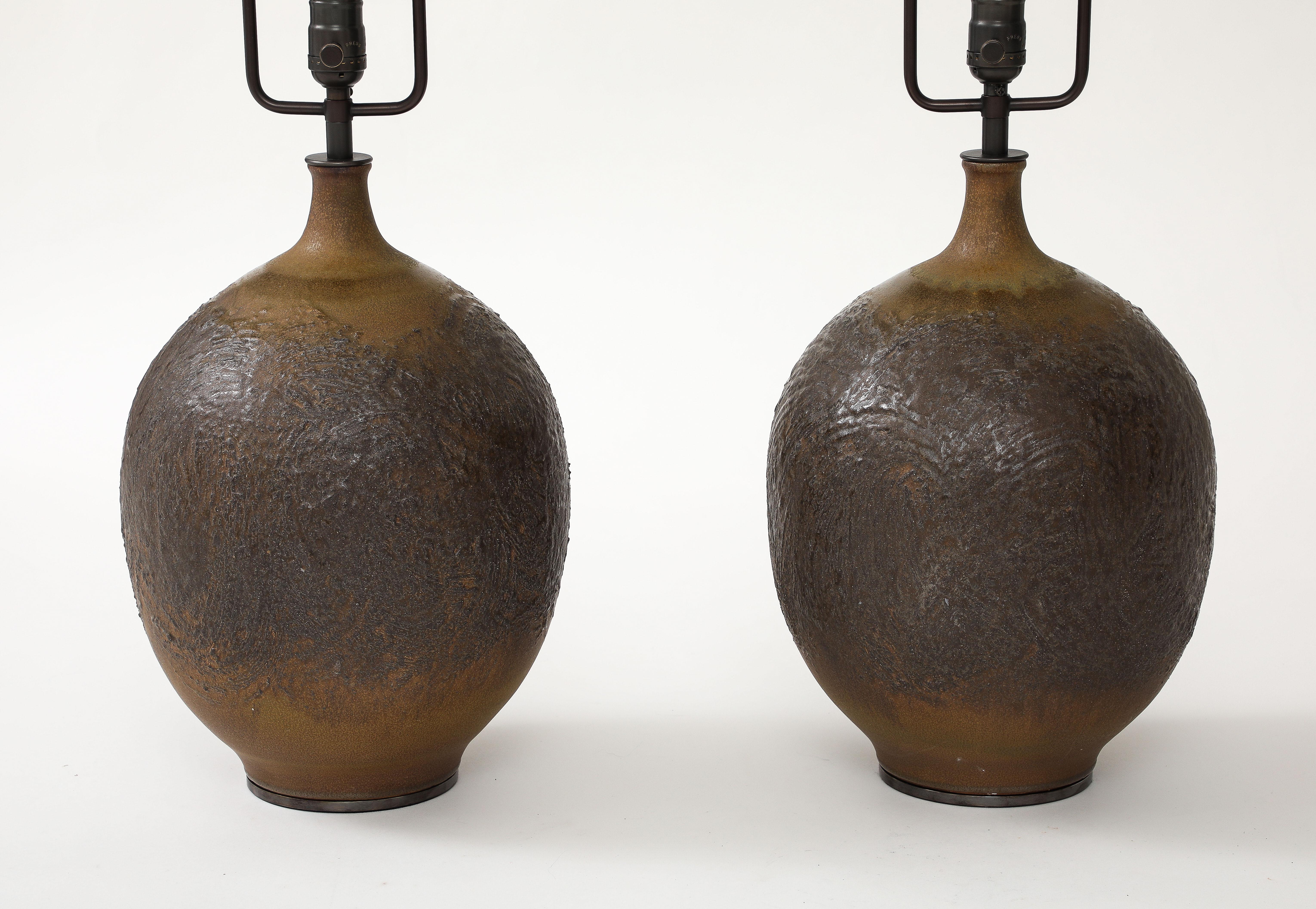 Mid-20th Century Pair of Glazed Ceramic Lamps by Design Technics, United States, c. 1950 For Sale