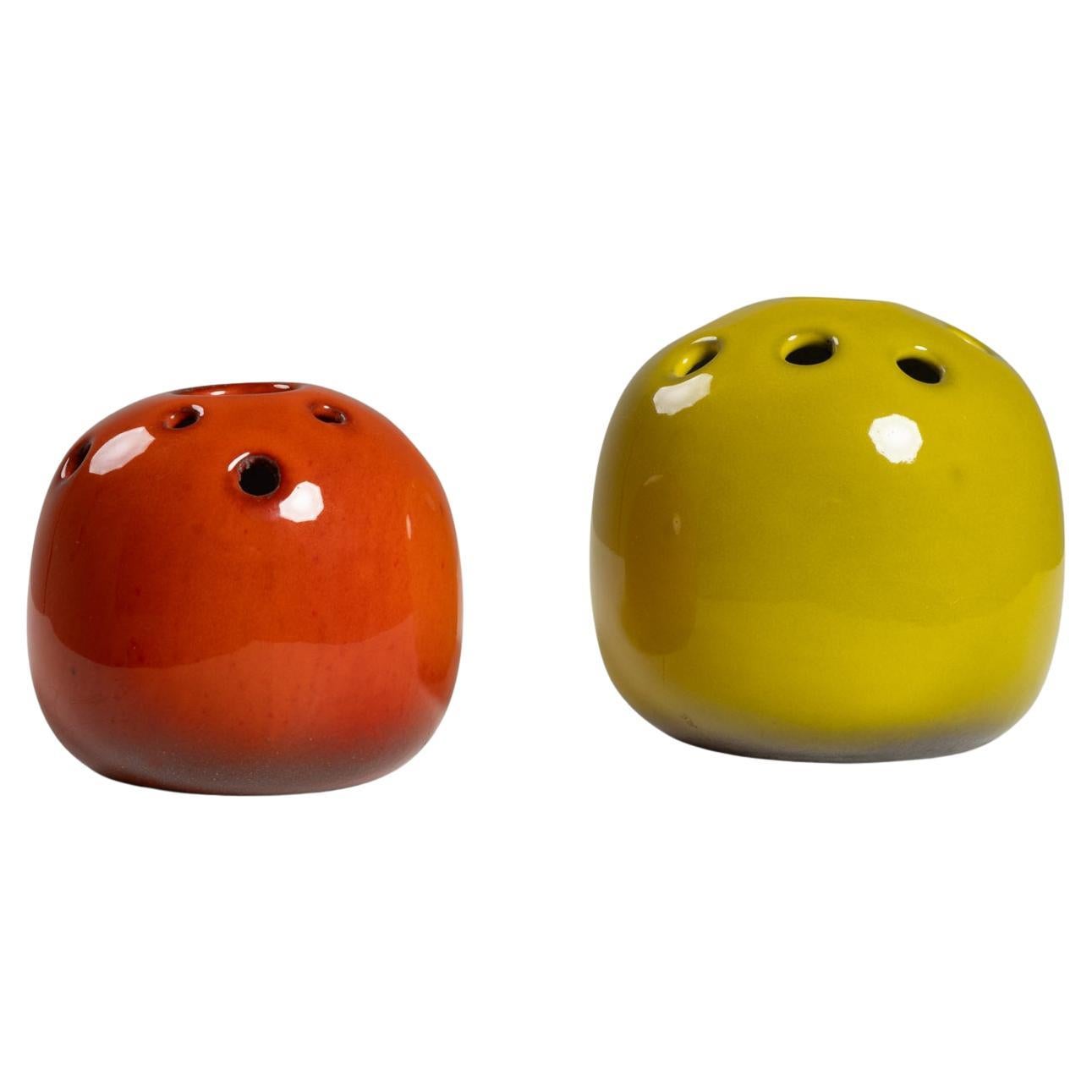 Pareja de jarrones de cerámica esmaltada de Jacques (1926-2008) et Dani (1933-2010) RUELLAND en venta