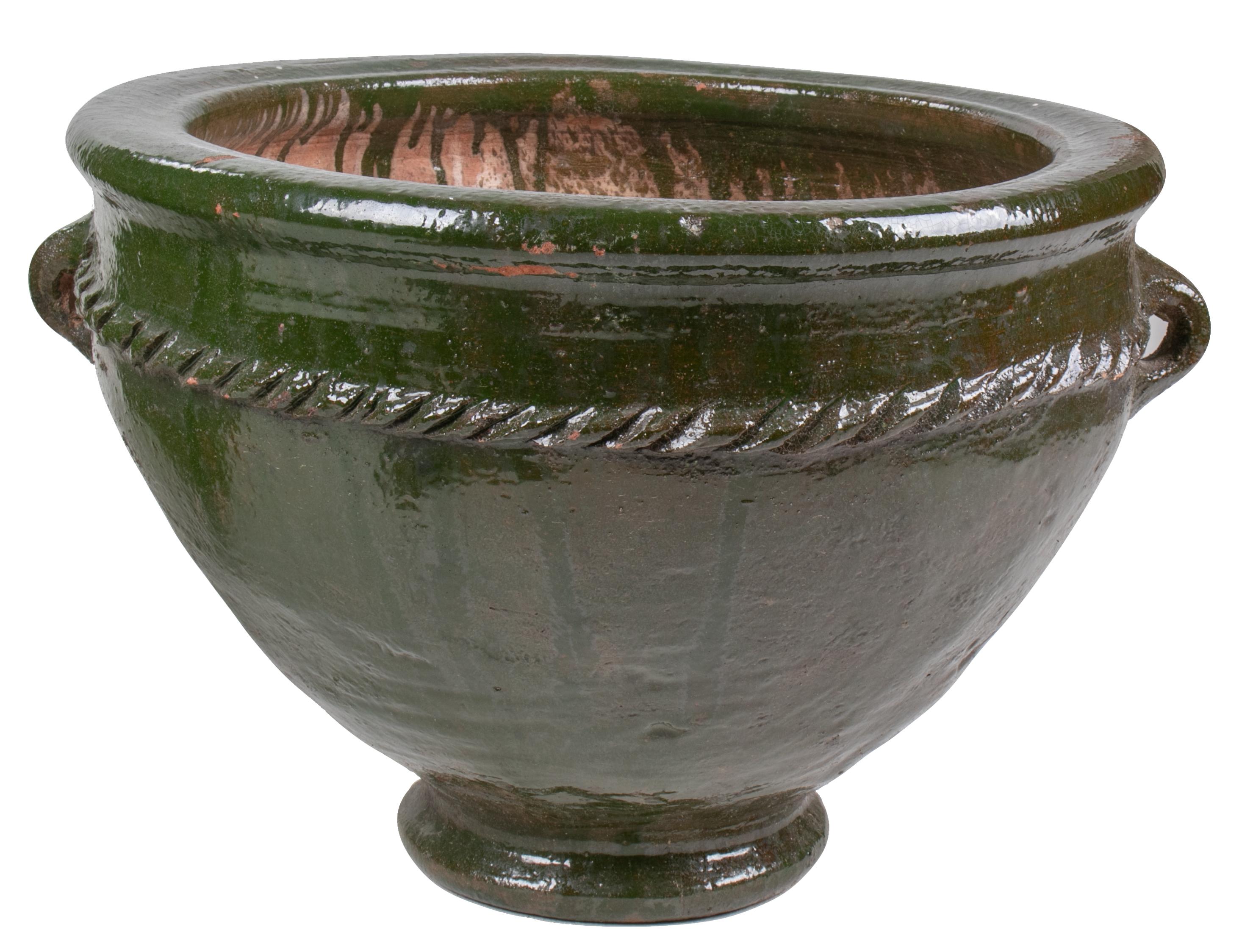 Pair of Glazed Green Ceramic Pots In Good Condition In Marbella, ES