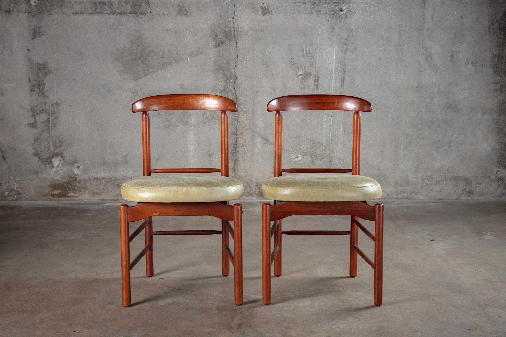 American Pair of Glenn of California Dining Chairs For Sale