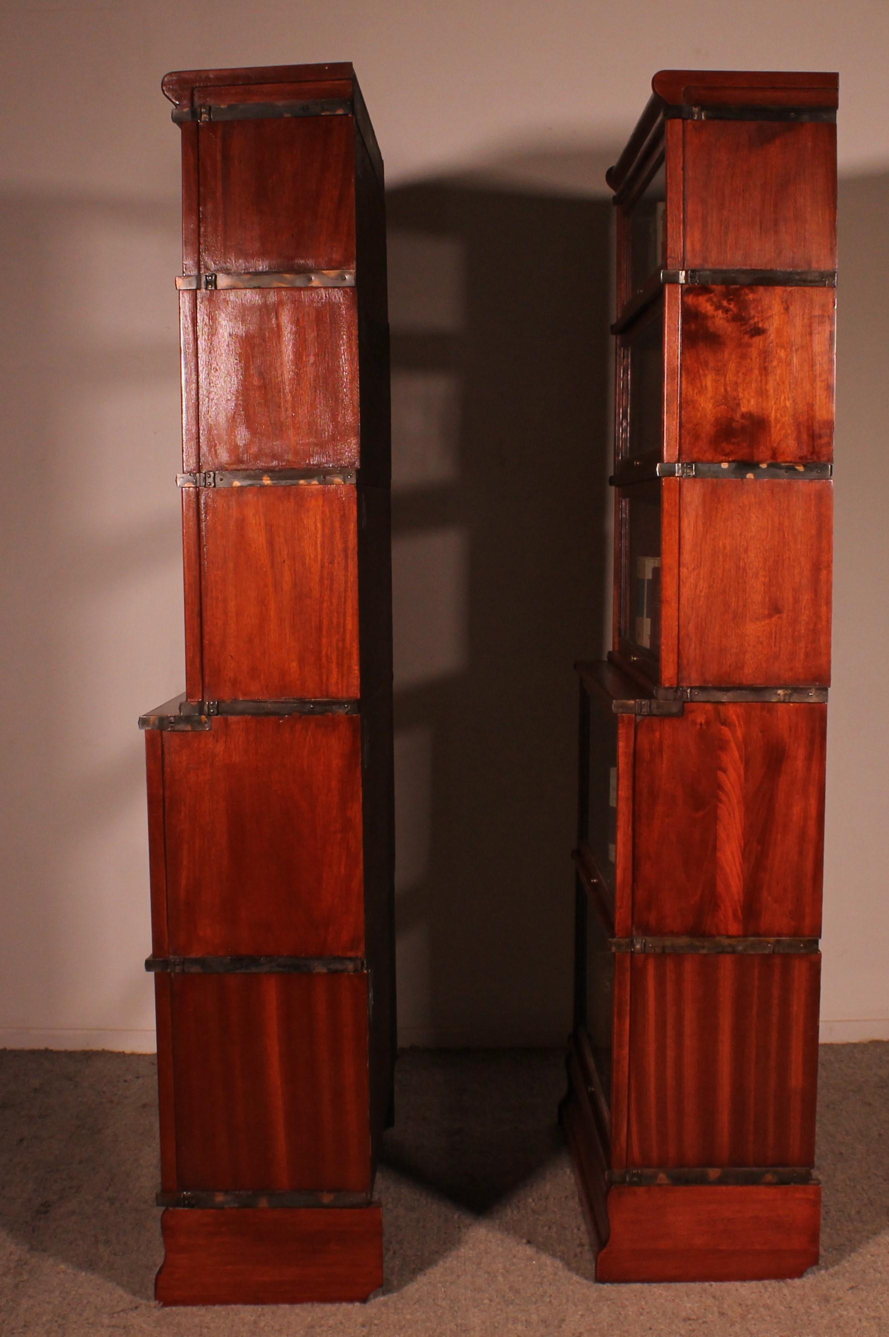 Pair Of Globe Wernicke Bookcases In Mahogany-19th Century For Sale 6